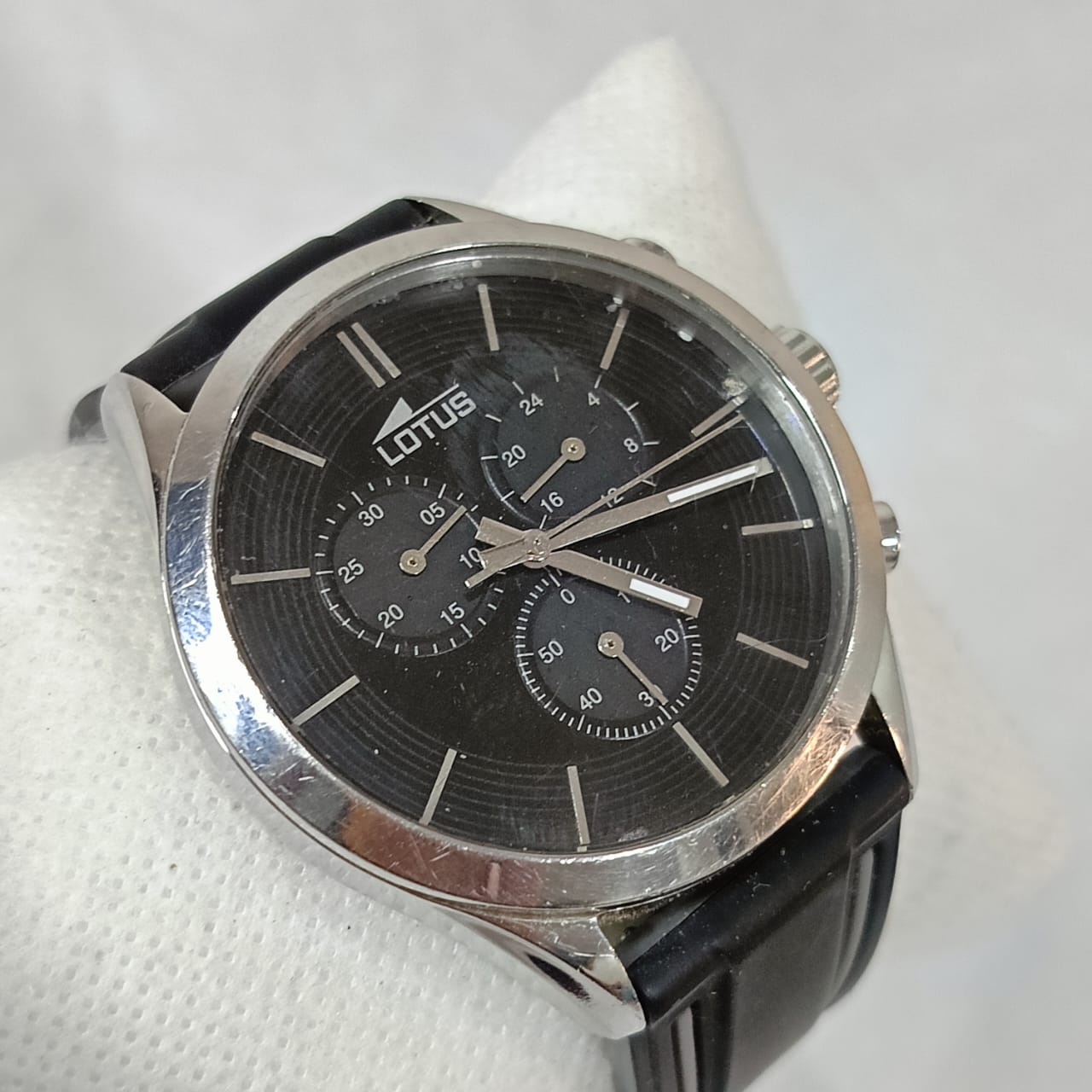 Montre lotus chronographe Quartz