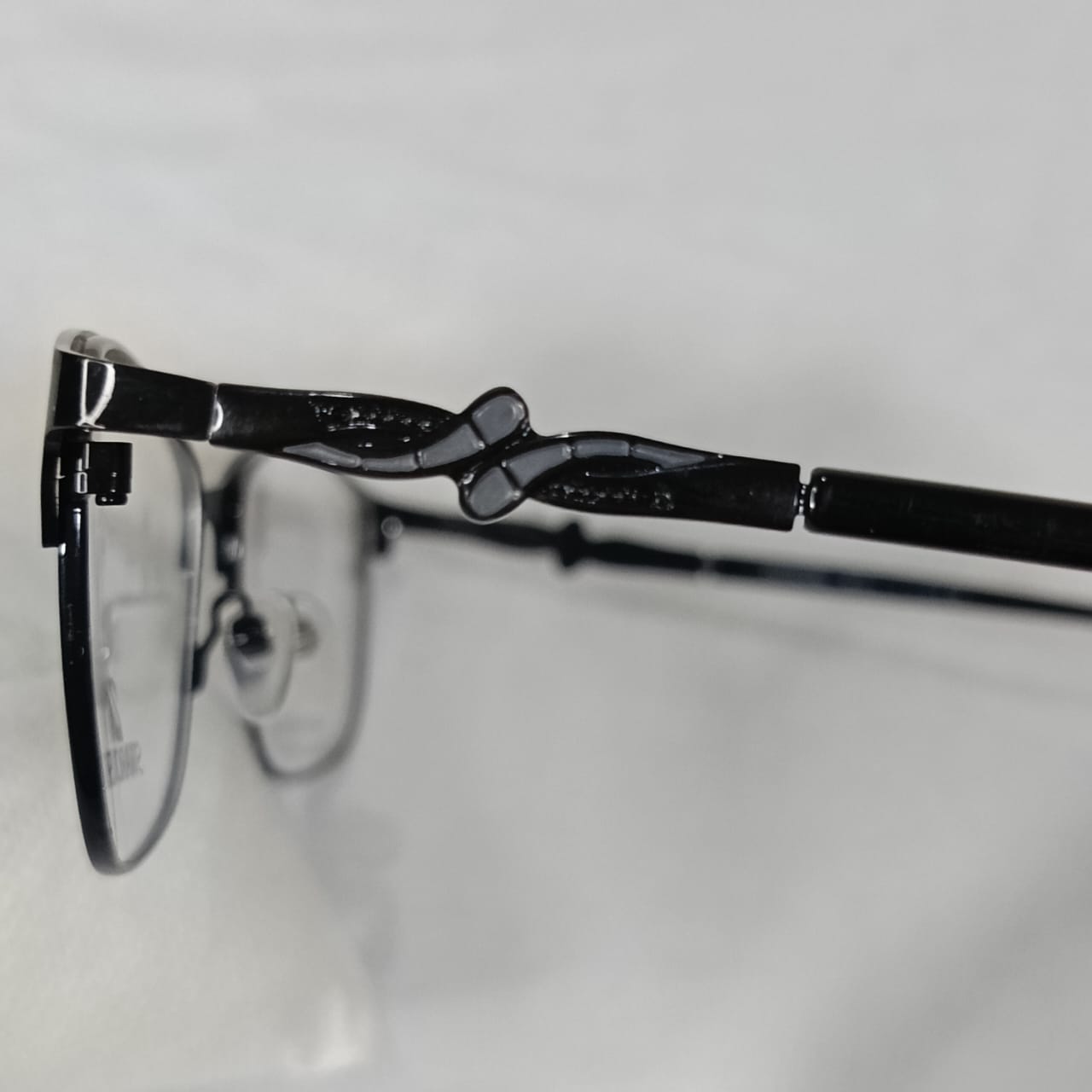 Cadre du lunette femme original