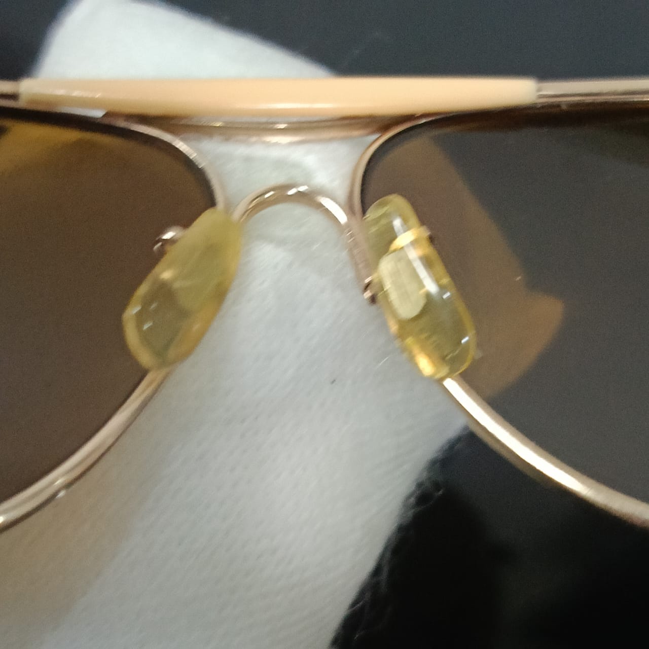 Lunette pilotsunglass américain en plaqué or vintage original