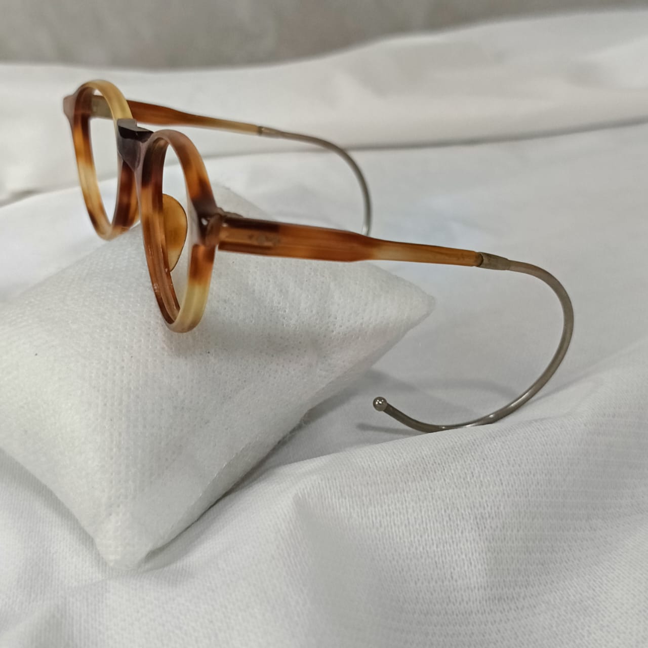 Cadre du lunette vintage original
