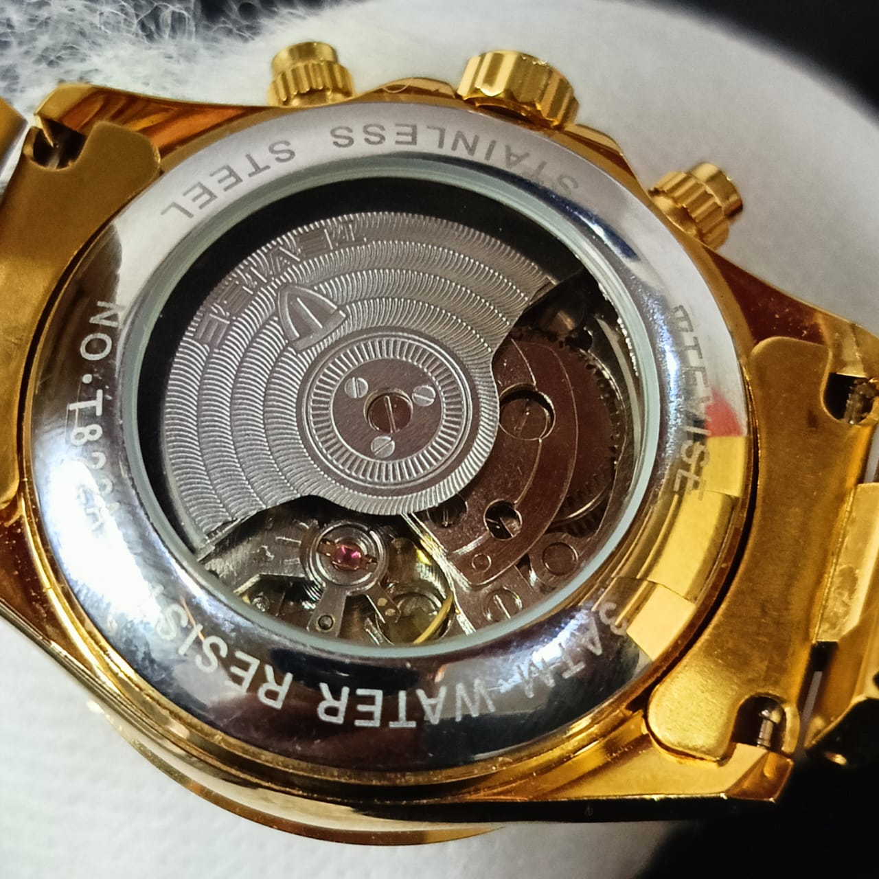 Montre tevise automatique original