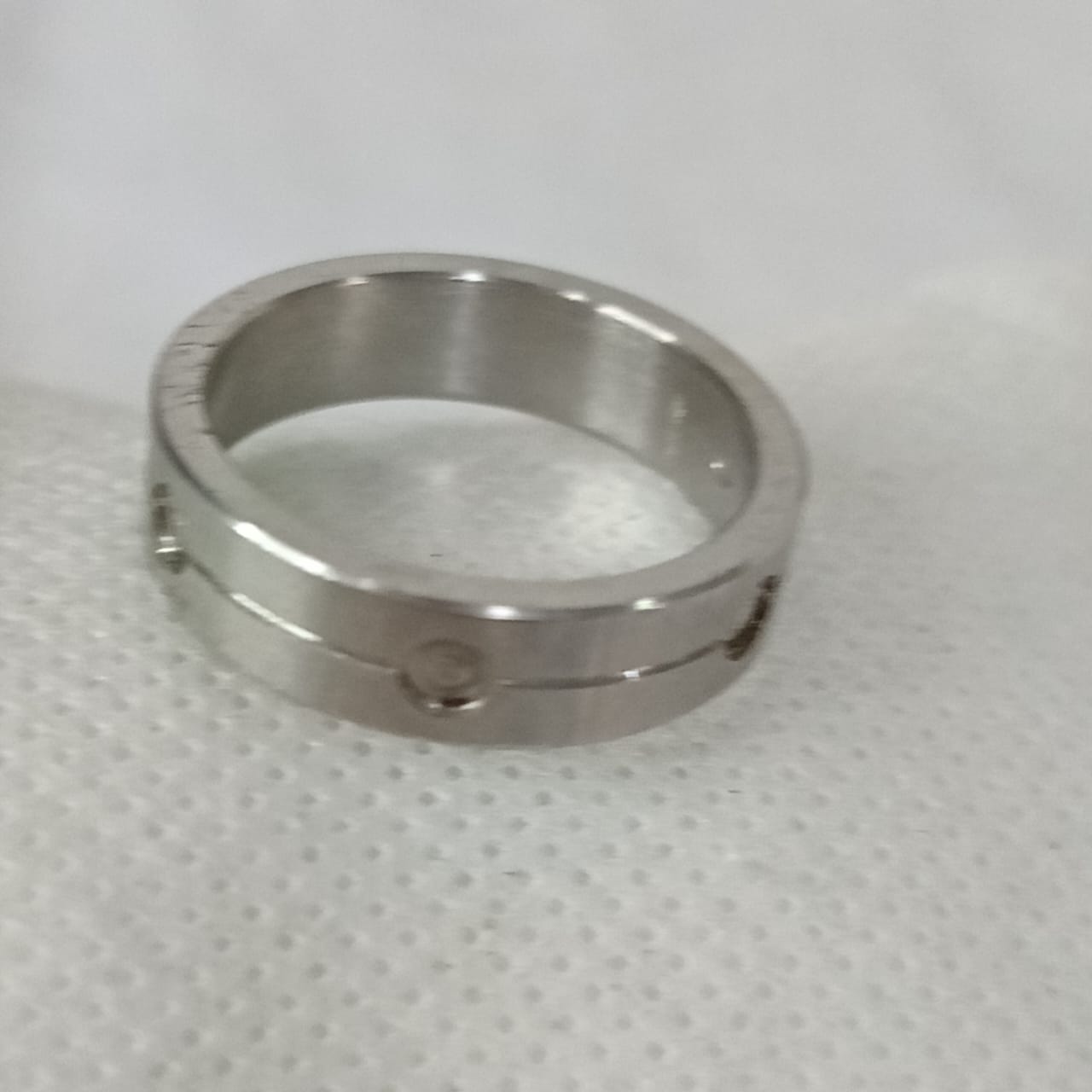 خاتم معدني acier