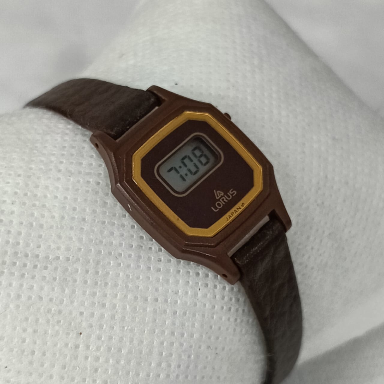 Montre lorus femme original Quartz