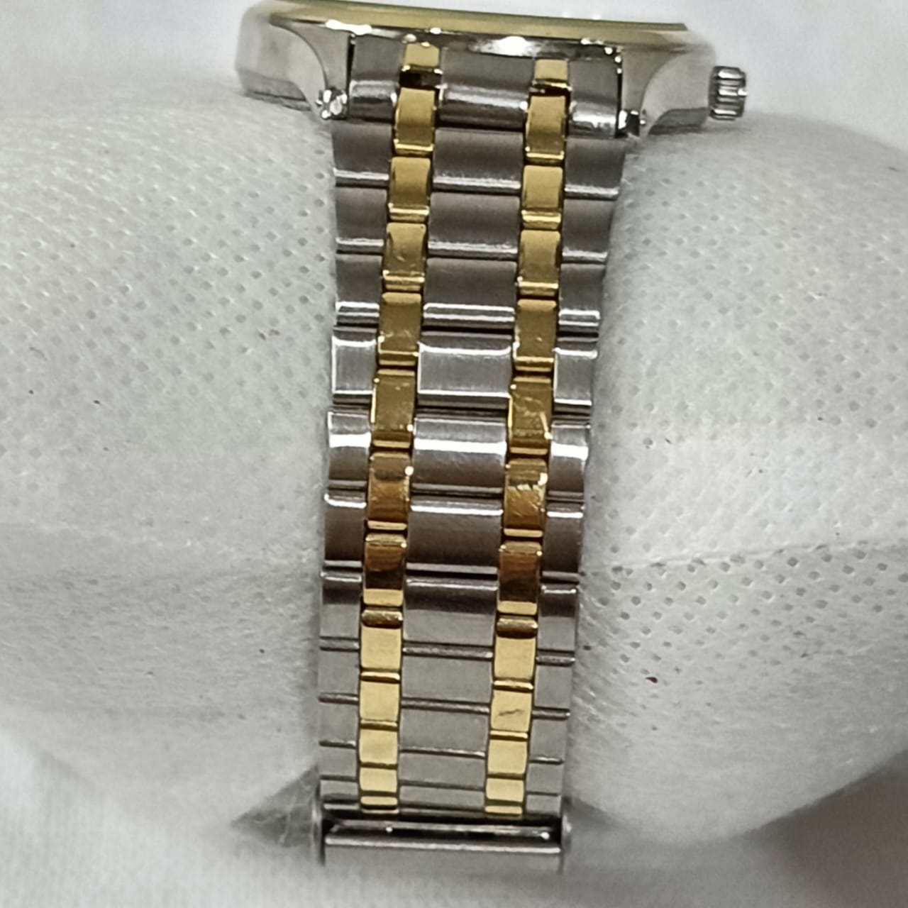 Montre QQ femme original Quartz