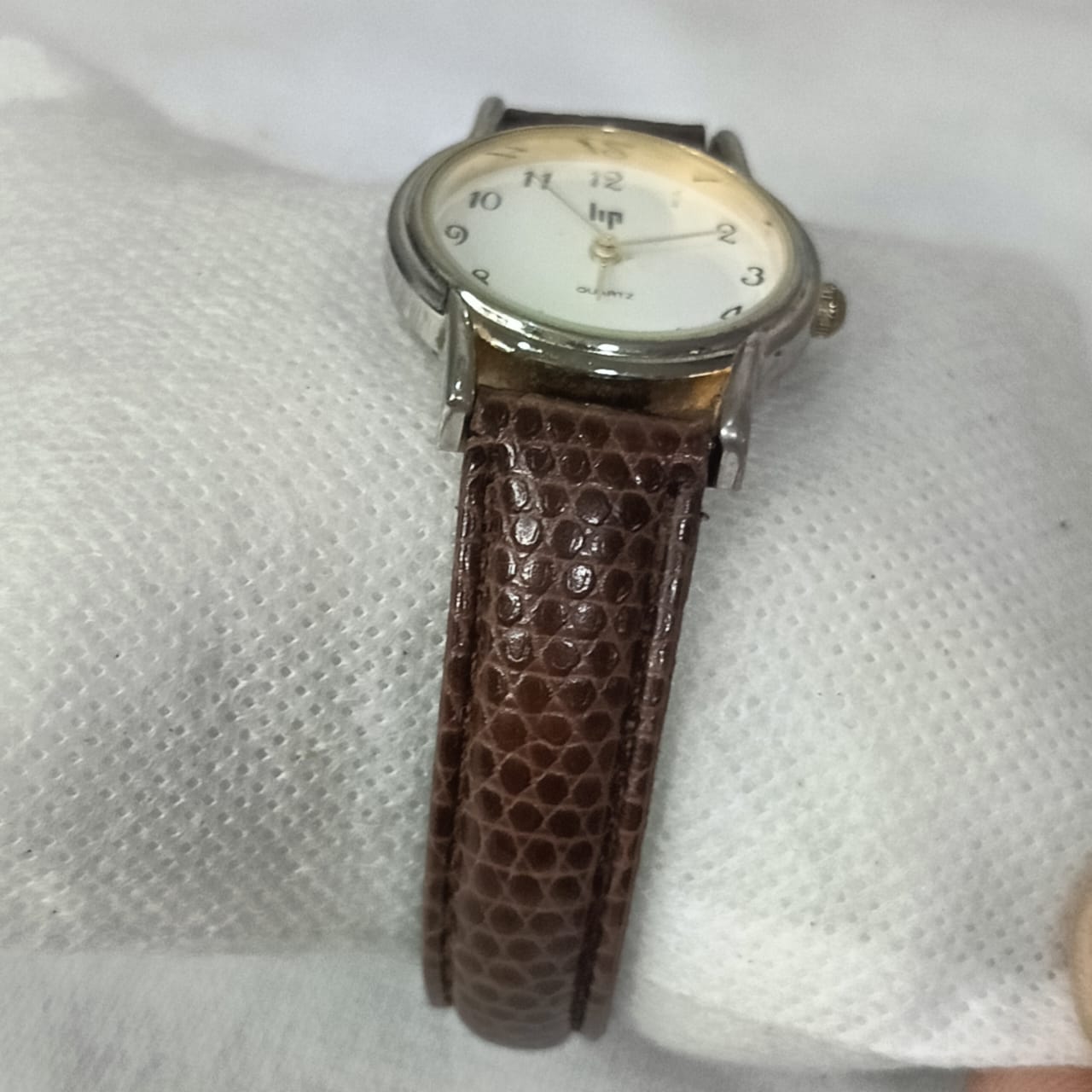 Montre lip Quartz femme original