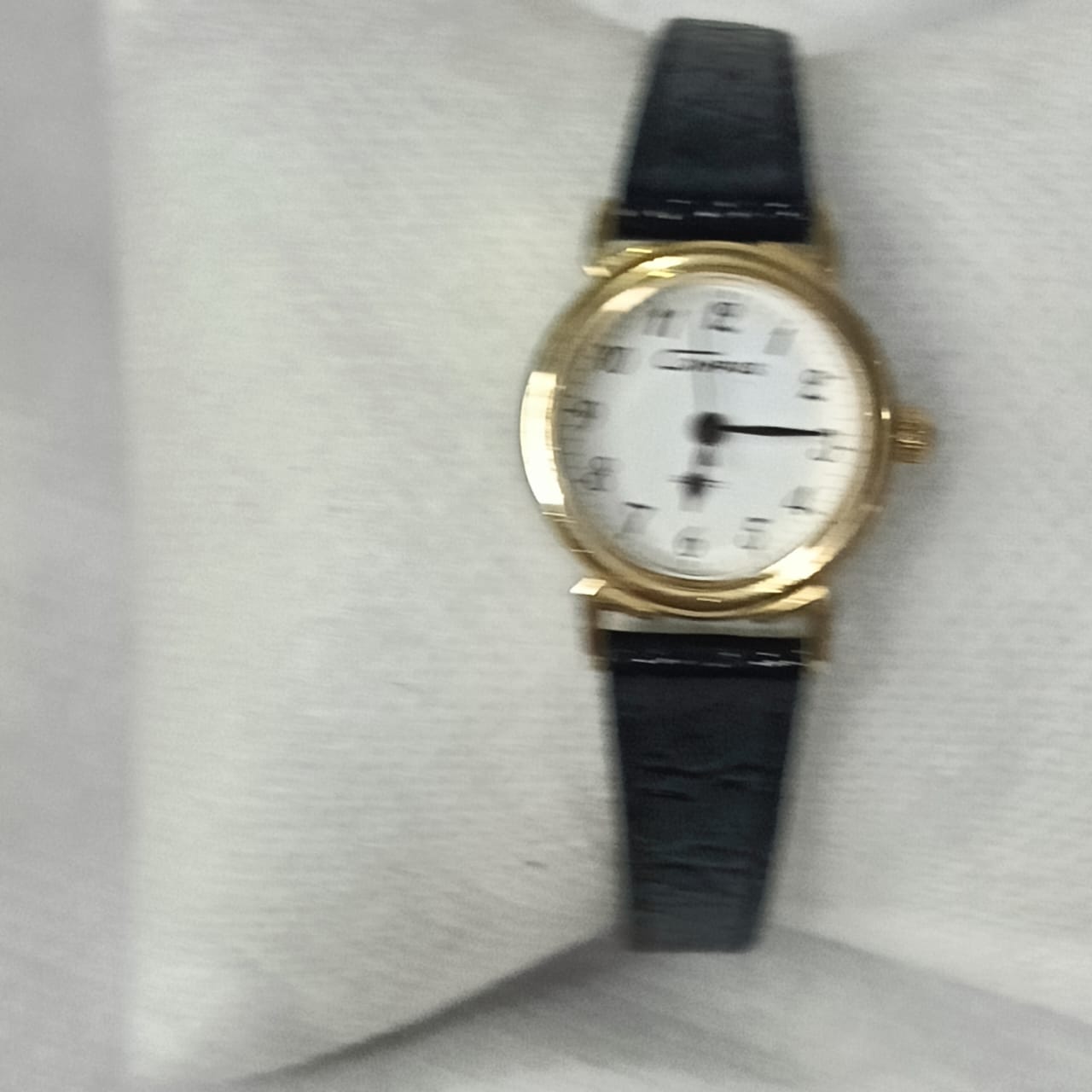Montre campus France femme original Quartz