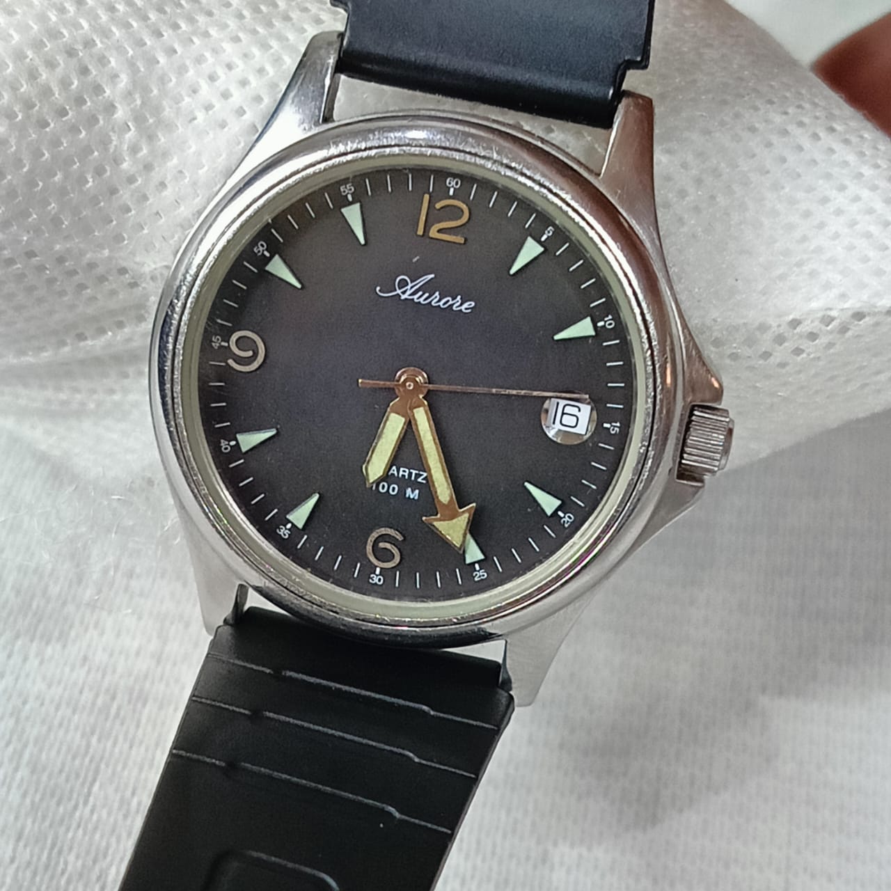 Montre Aurore plongée Quartz original