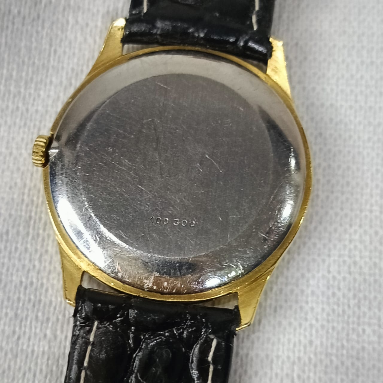 Montre Emile pequignet mécanique original en plaqué or vintage