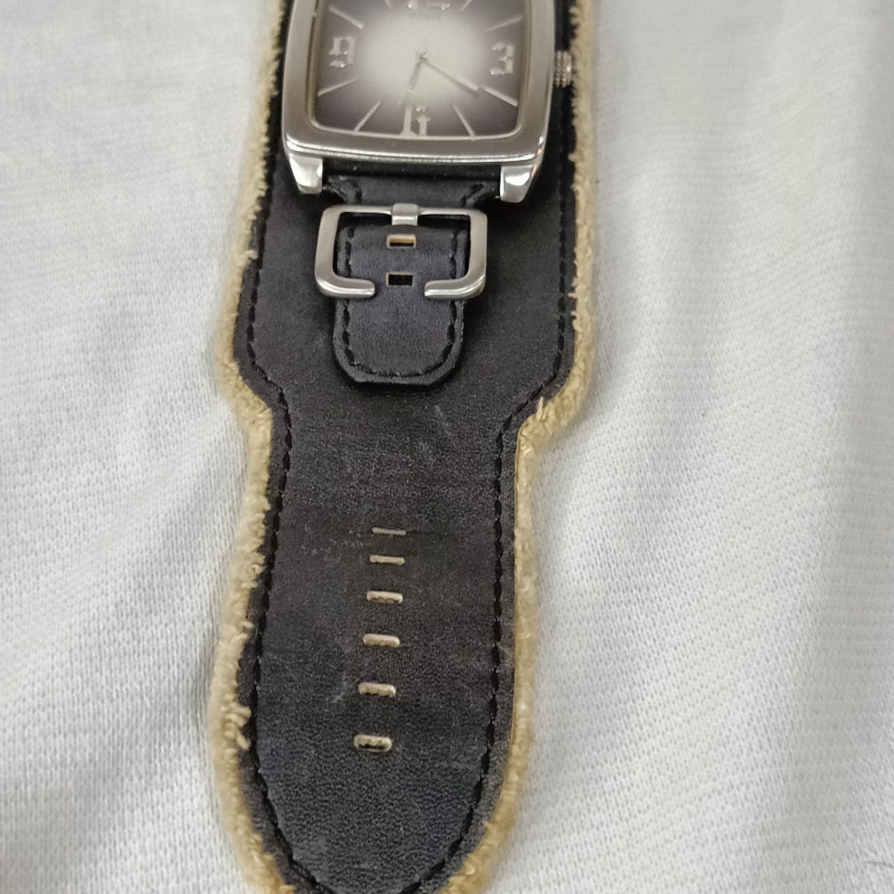 Montre Guess Quartz original rare vintage
