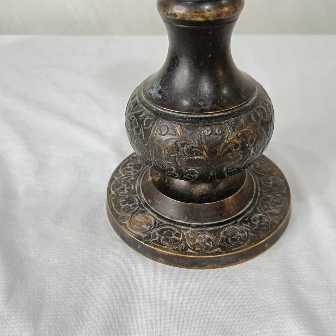 Ancien pougoire en bronze rare vintage