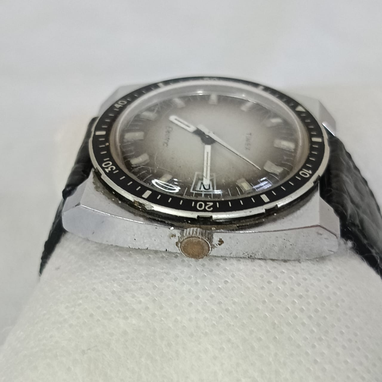Montre timex elctro- mécanique vintage original
