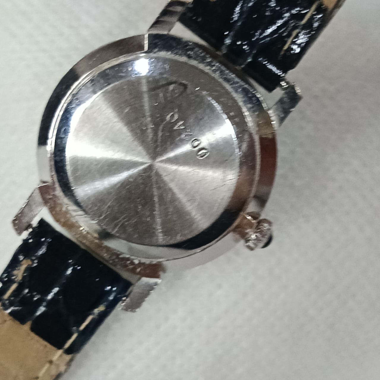 Montre saint Laurent mécanique femme vintage original