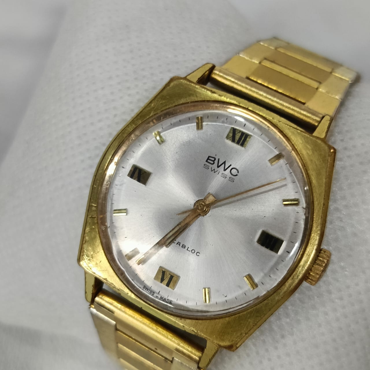 Montre BWC swiss mécanique vintage original plaqué or