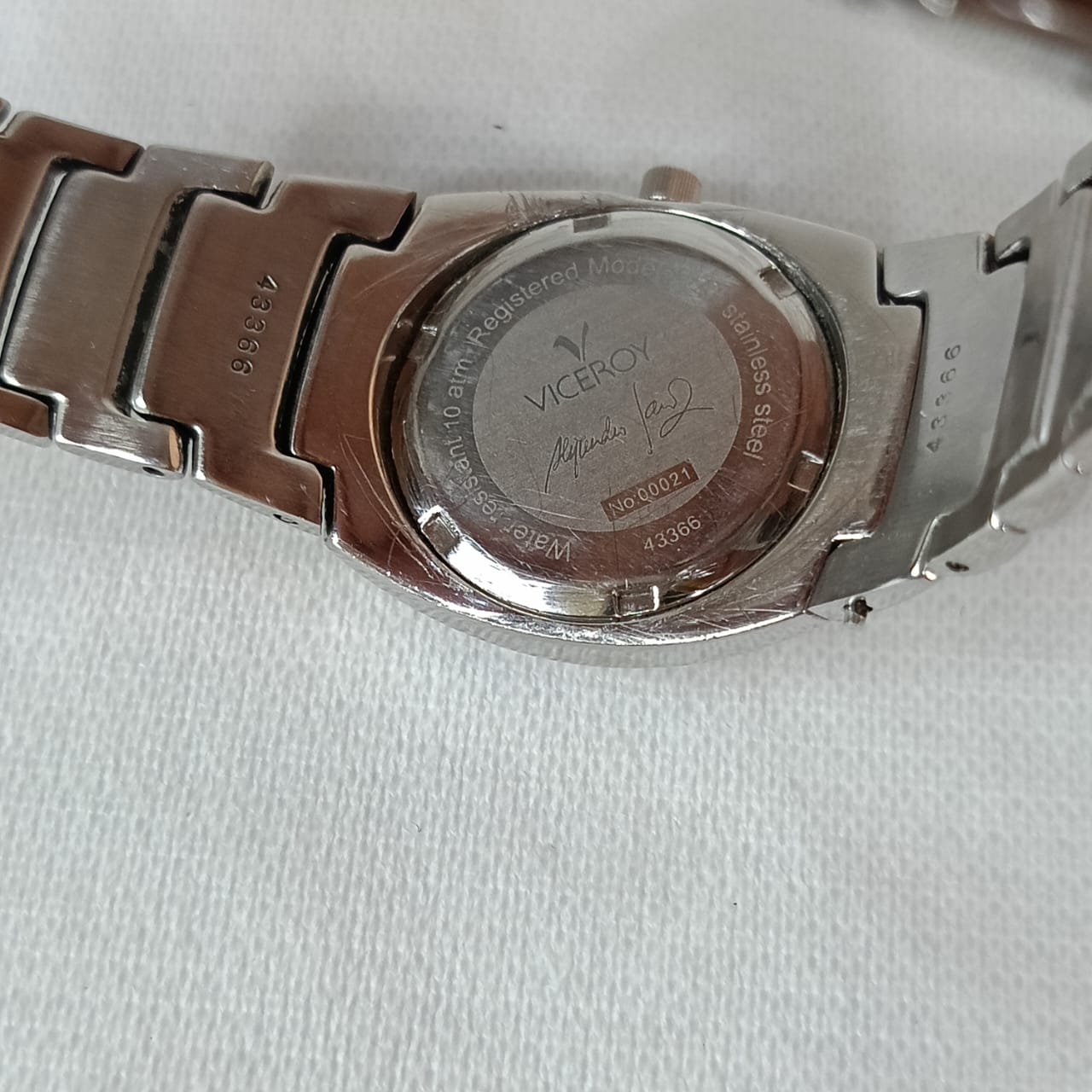 Montre viceroy femme original Quartz acier inoxydable