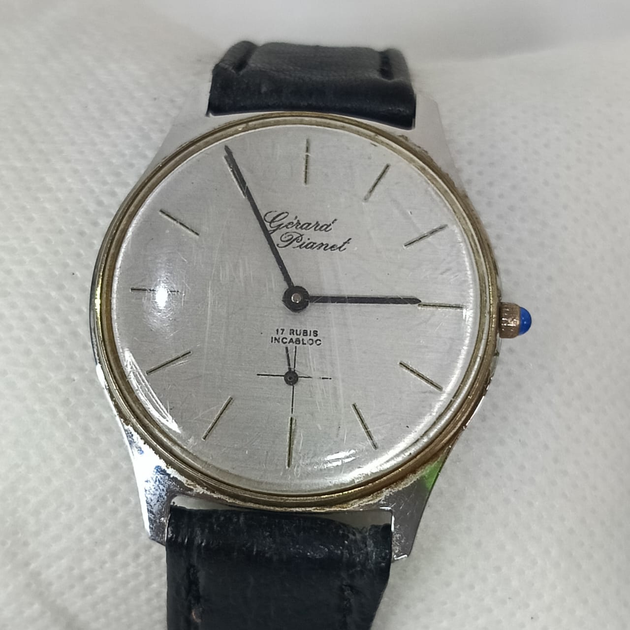 Montre Gérard pianet mécanique vintage original
