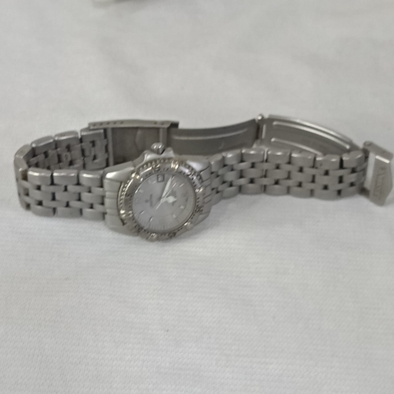 Montre Festina femme titanium original Quartz