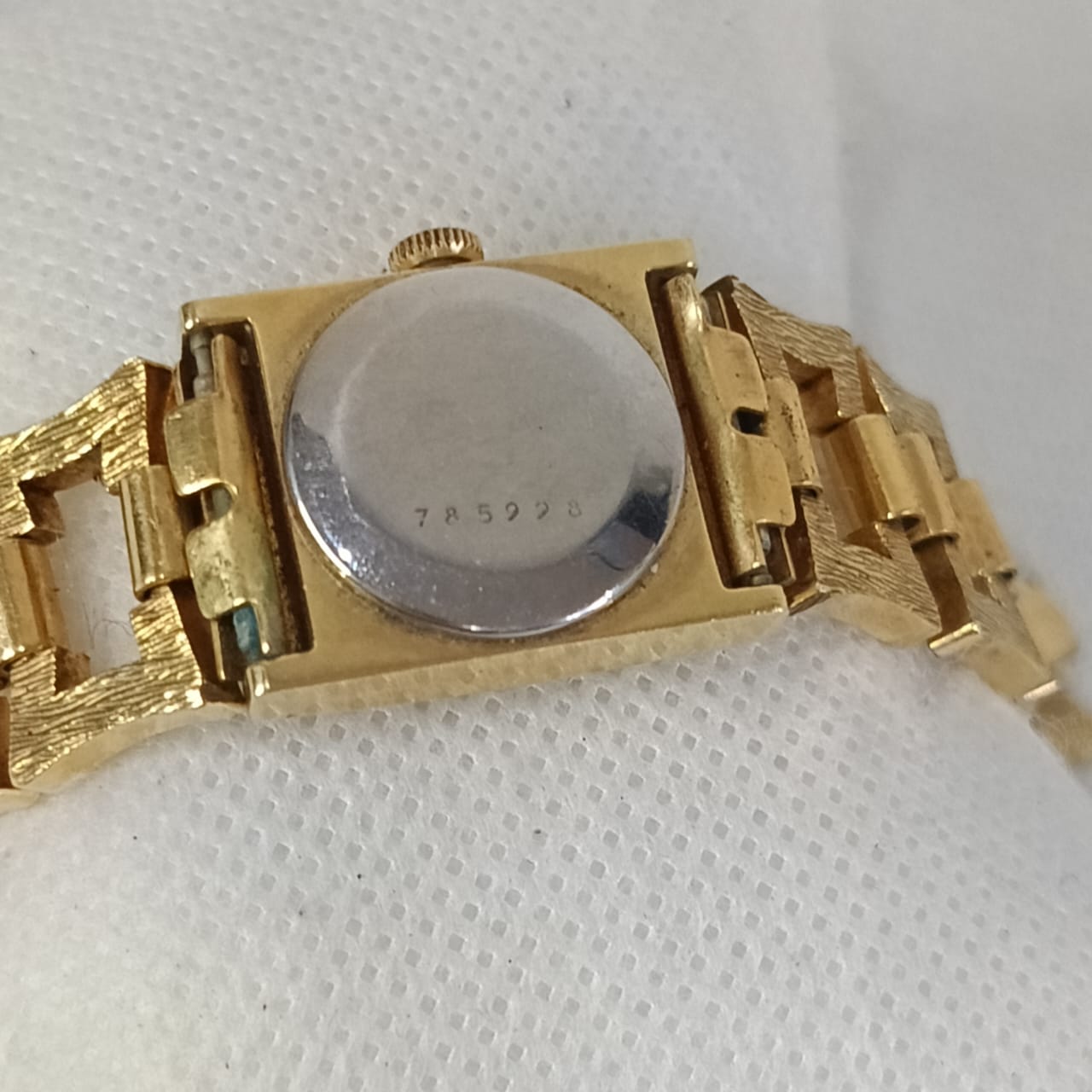 Montre lip femme mécanique vintage original en plaqué or