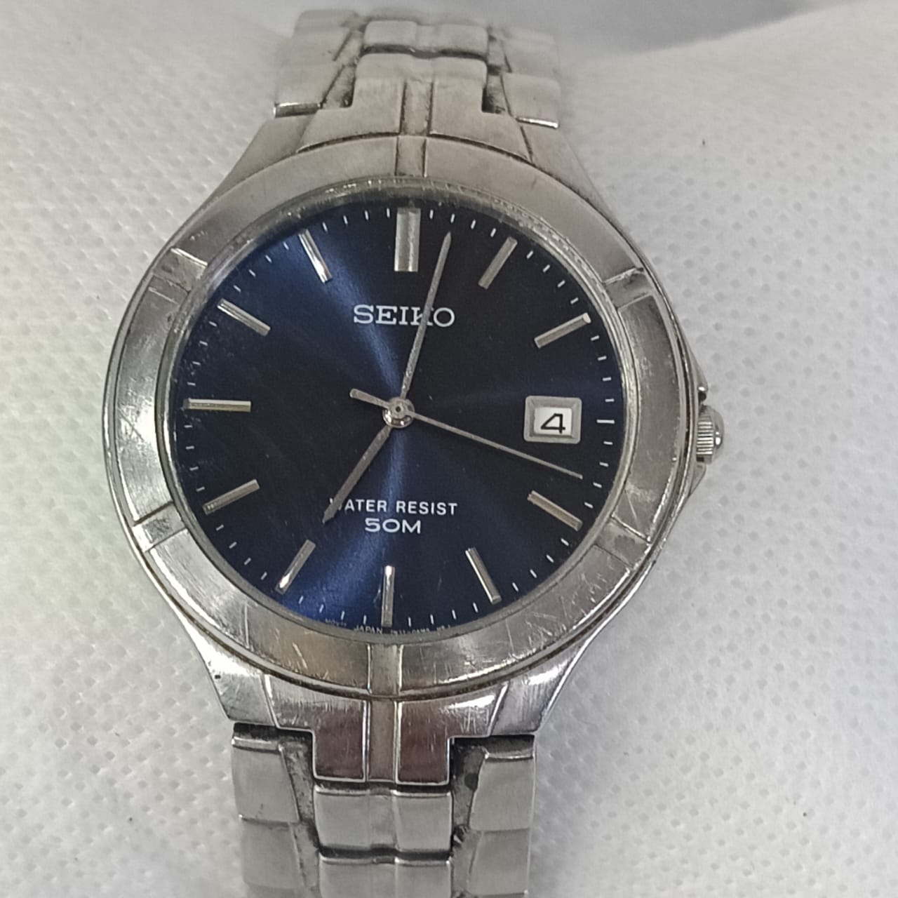 Montre Seiko extra plat Quartz acier inoxydable