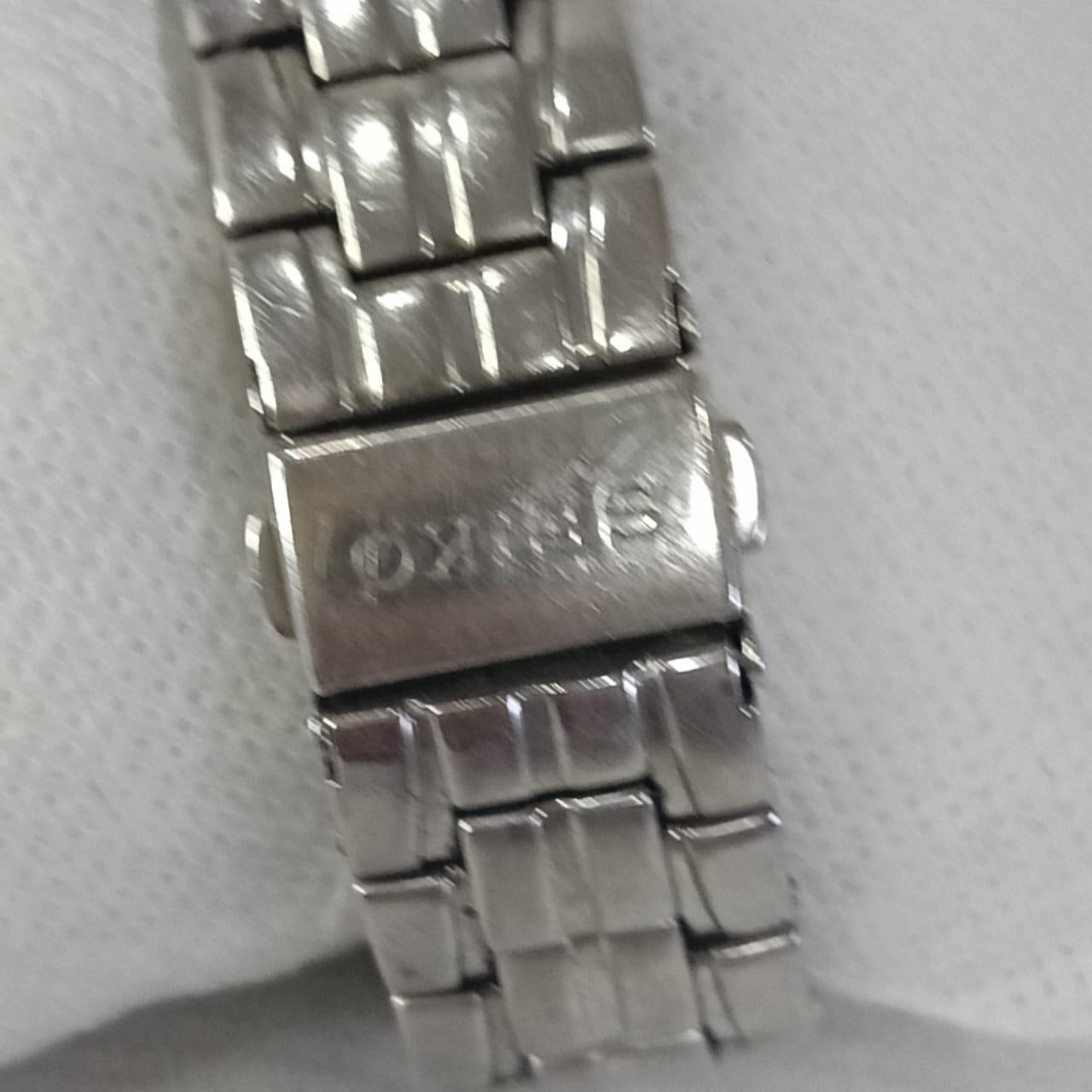 Montre Seiko extra plat Quartz acier inoxydable