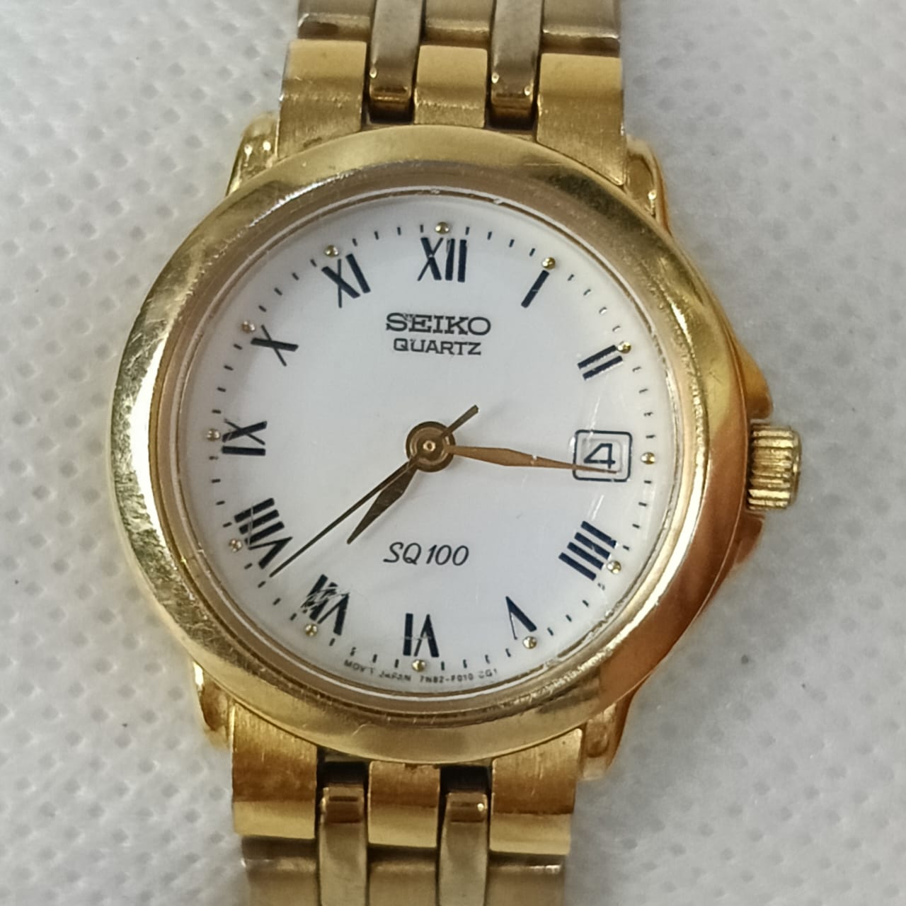Montre Seiko Quartz femme original en plaqué or