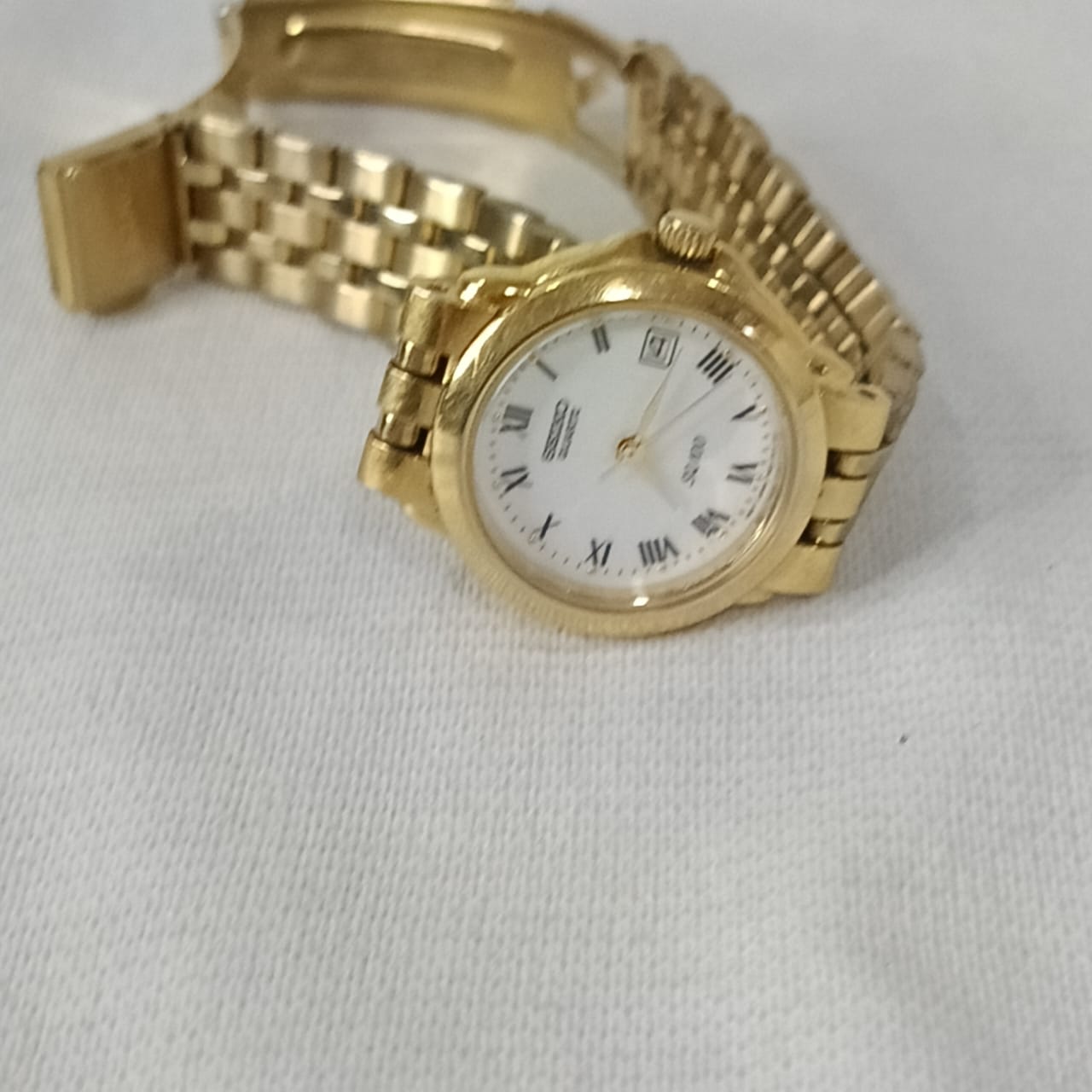 Montre Seiko Quartz femme original en plaqué or