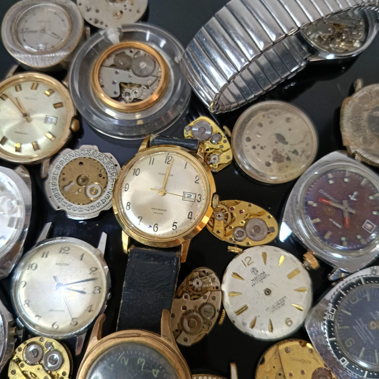 Lot casse montres mécaniques vintage