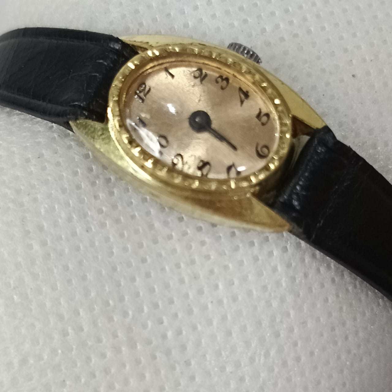 Montre mécanique femme vintage original en plaqué or