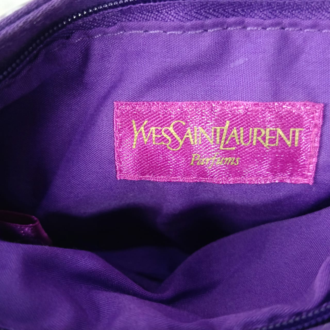 Portefeuille saint Laurent original femme