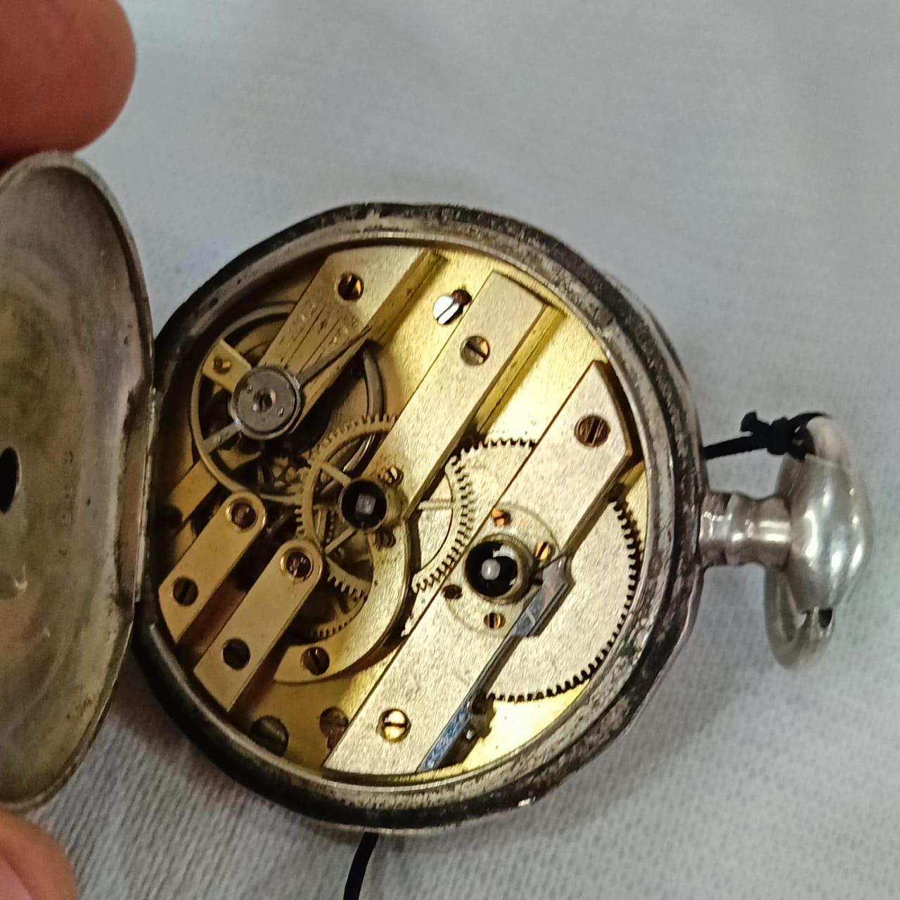 ساعة جيب فضة 1803 تحفة تعمل بدقة