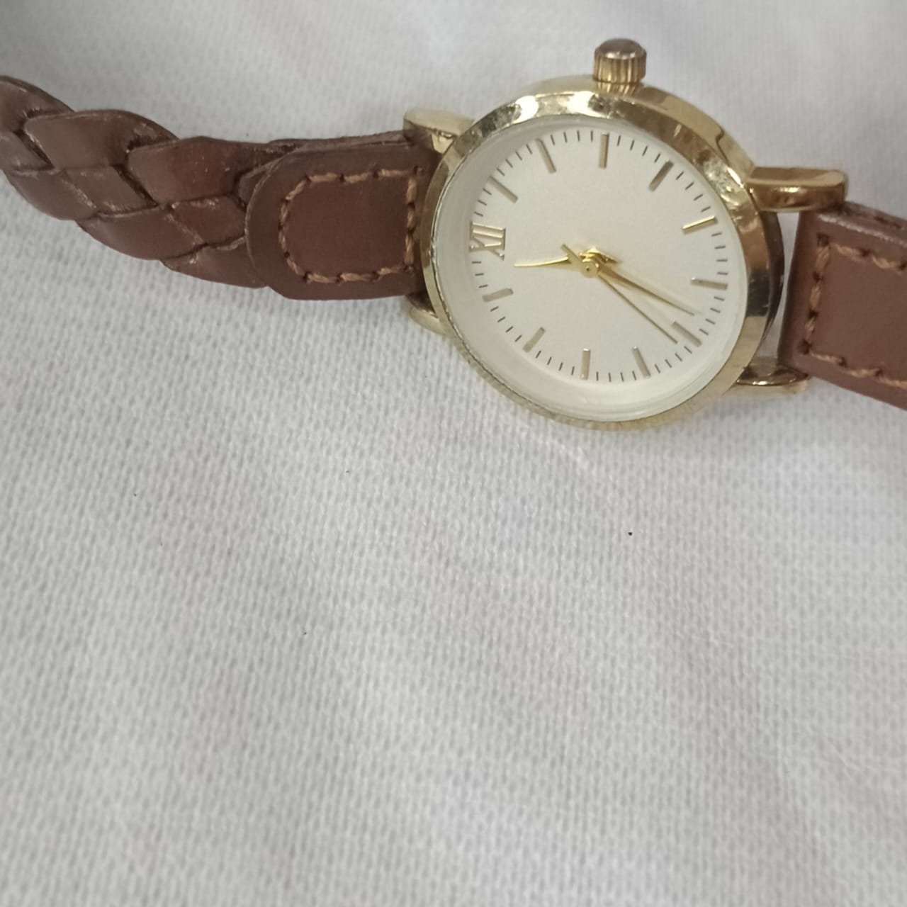 Montre femme quartz original et cuir