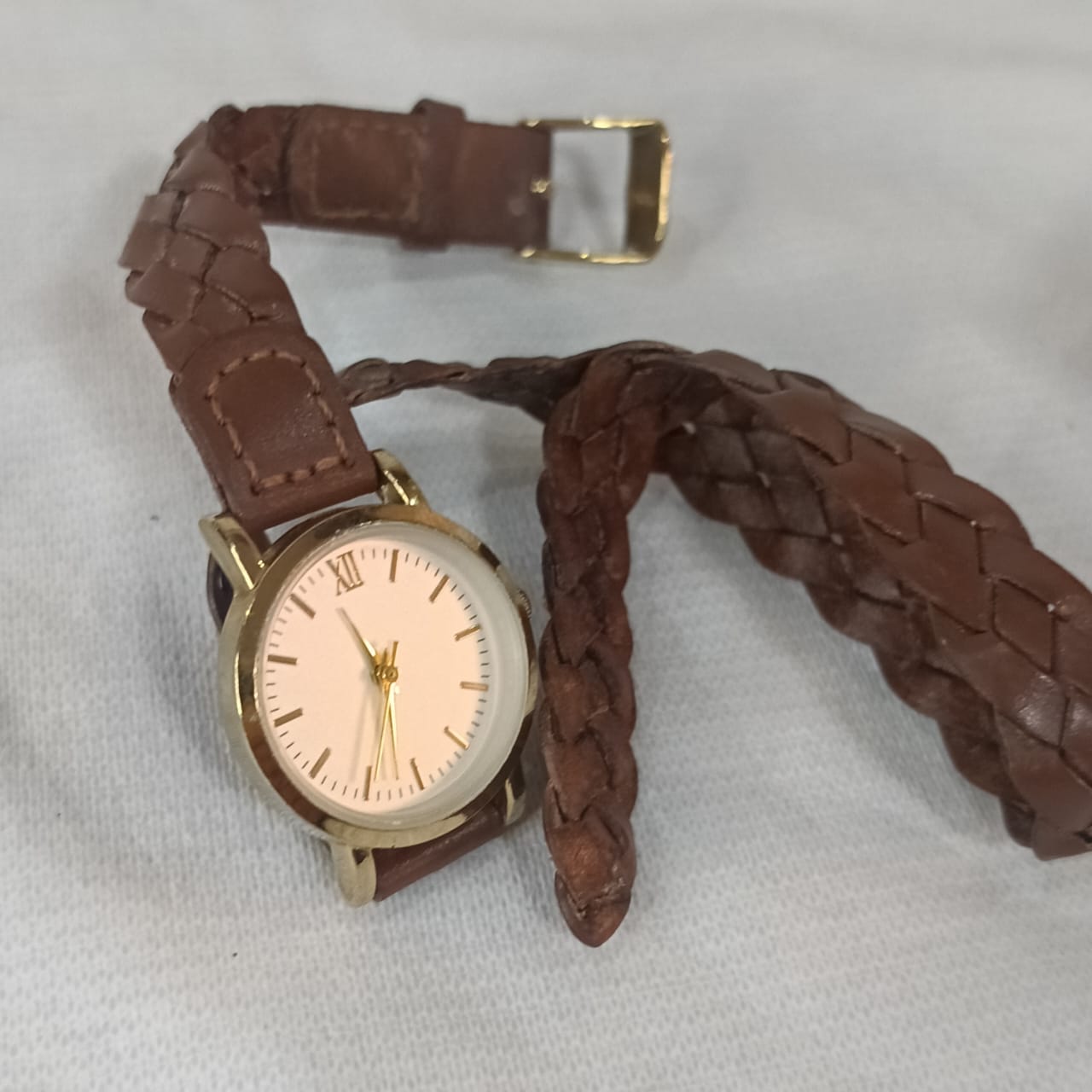 Montre femme quartz original et cuir