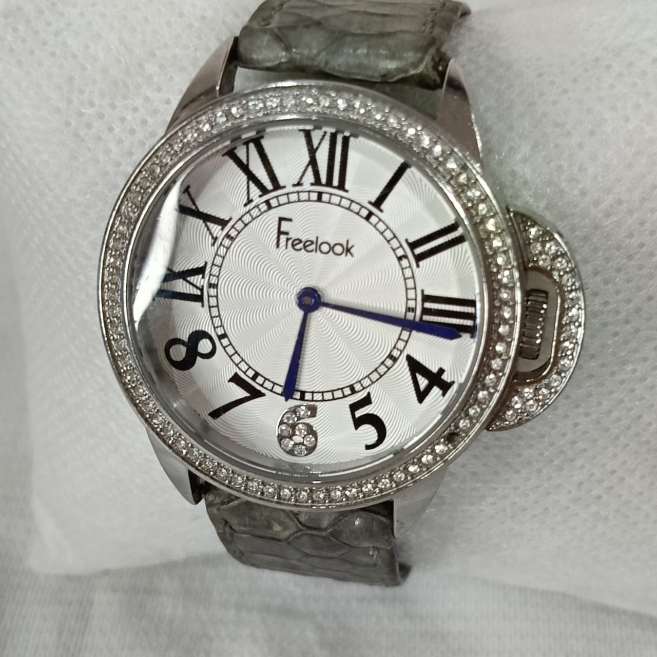 Montre freelook femme original
