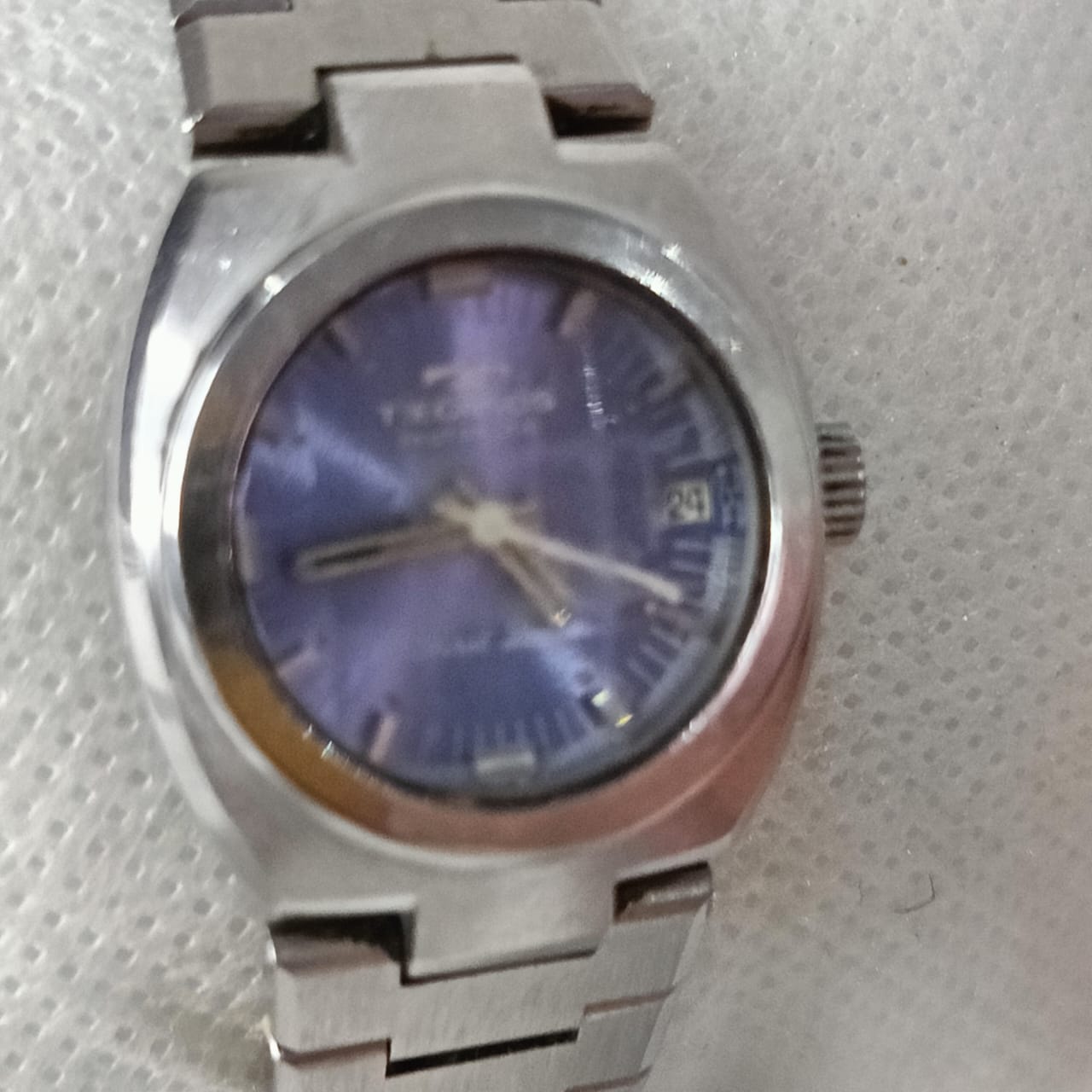 Montre technos femme automatique original