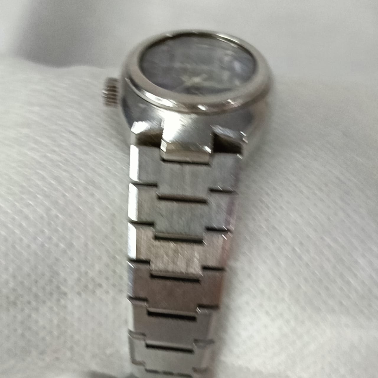Montre technos femme automatique original