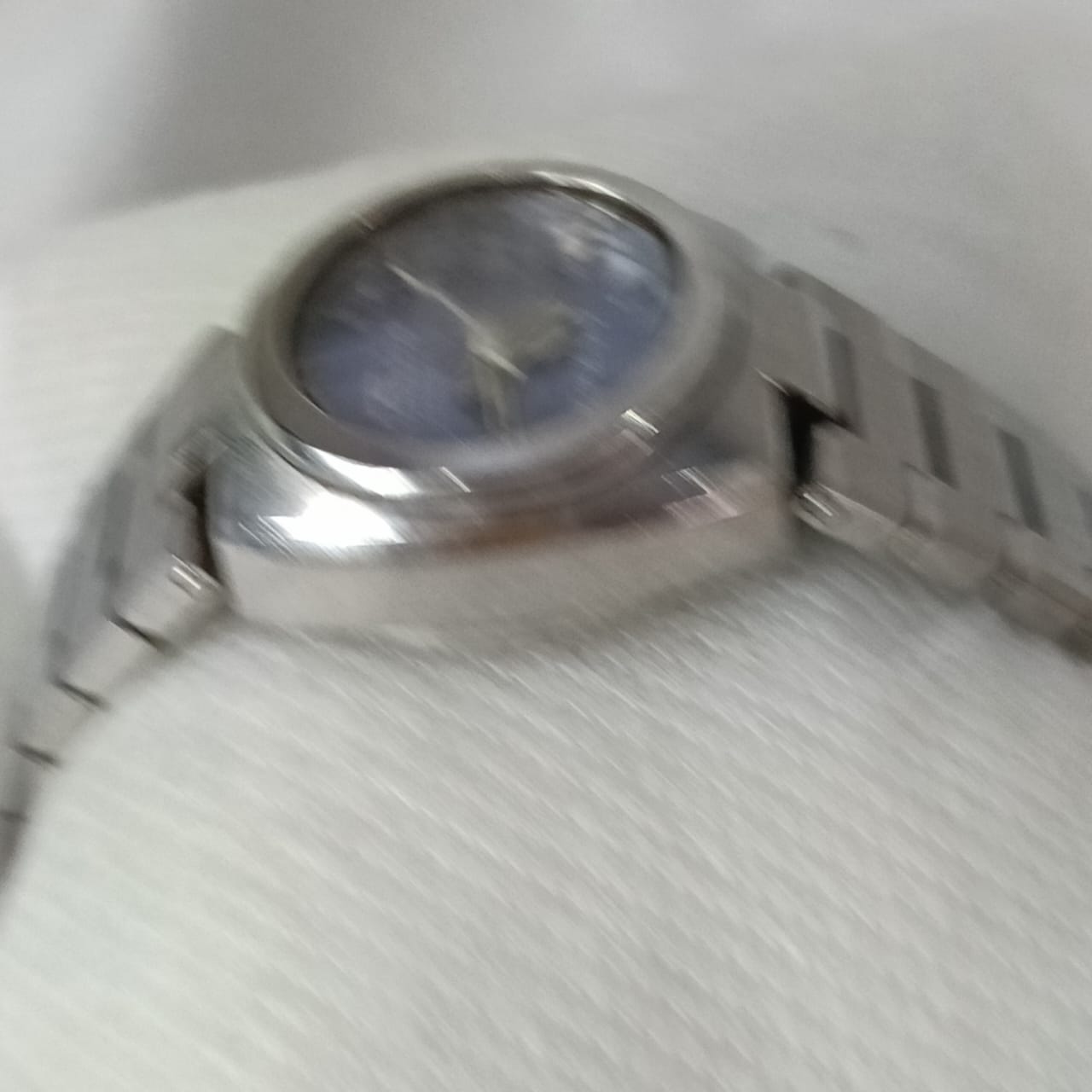 Montre technos femme automatique original