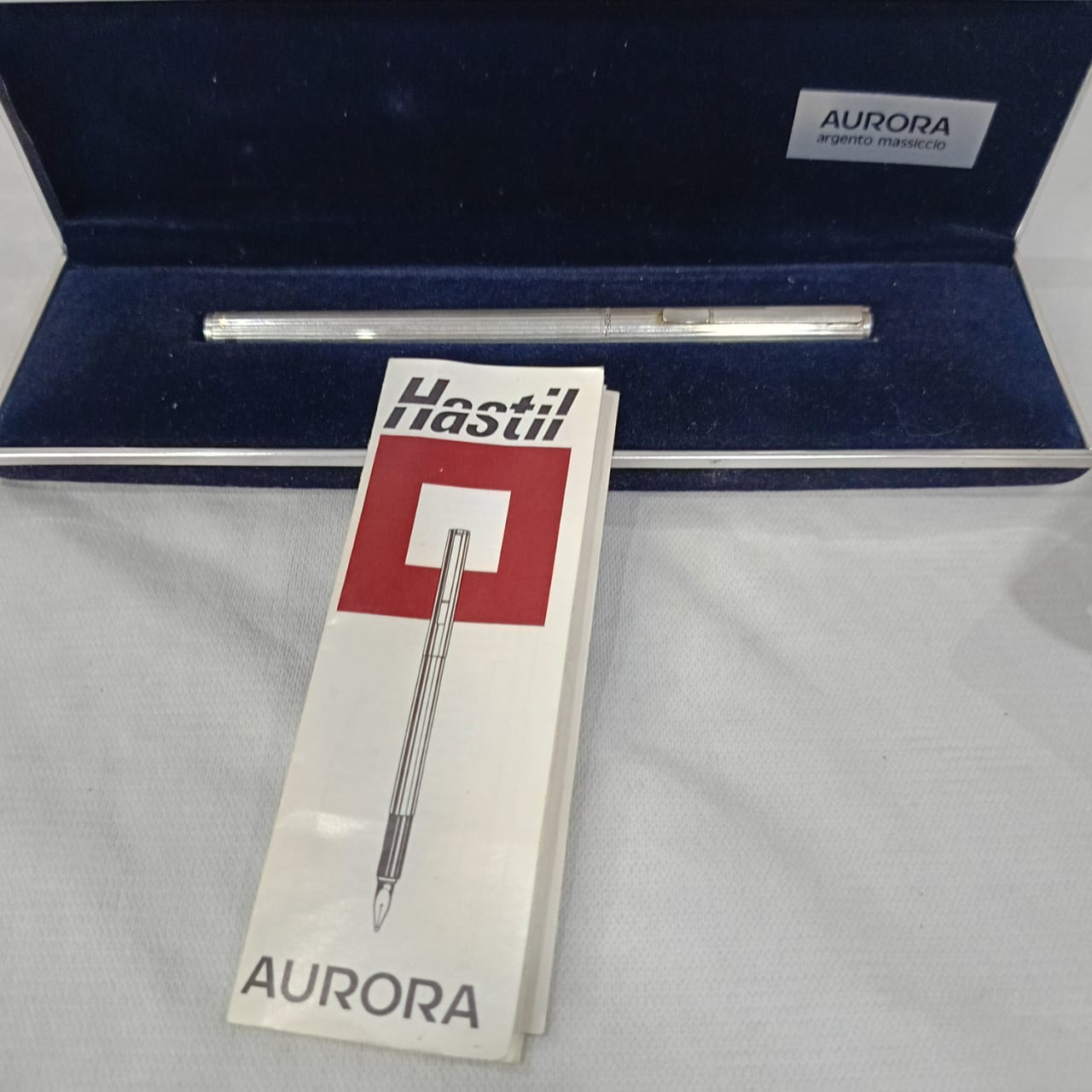 Stylo plume Aurora argent et or 14k