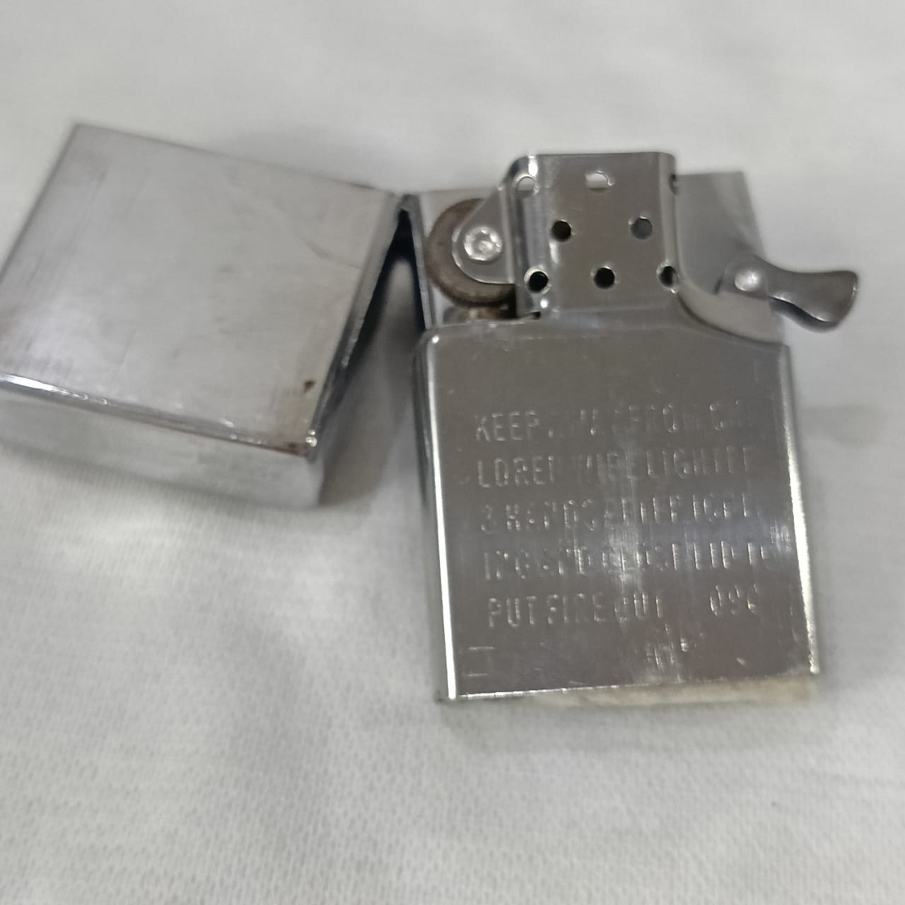 Briquet lifttofil en acier inoxydable