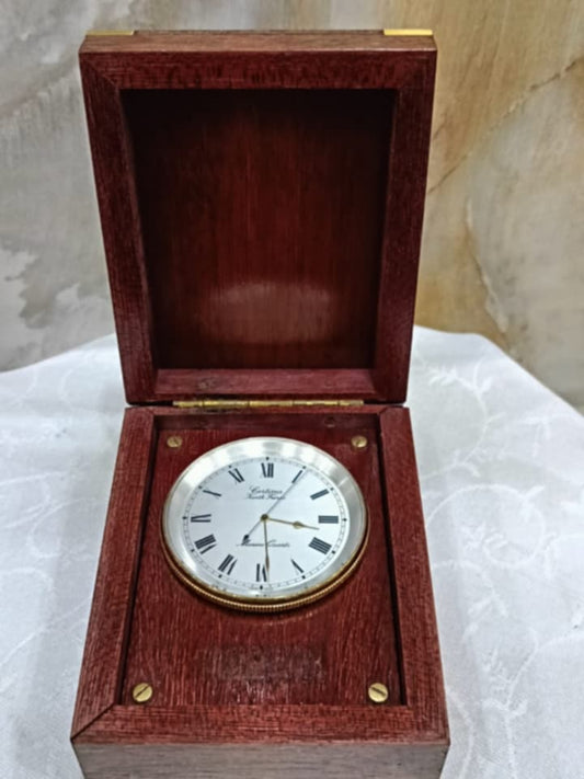 Montre de bureau en bois 12cm/10cm