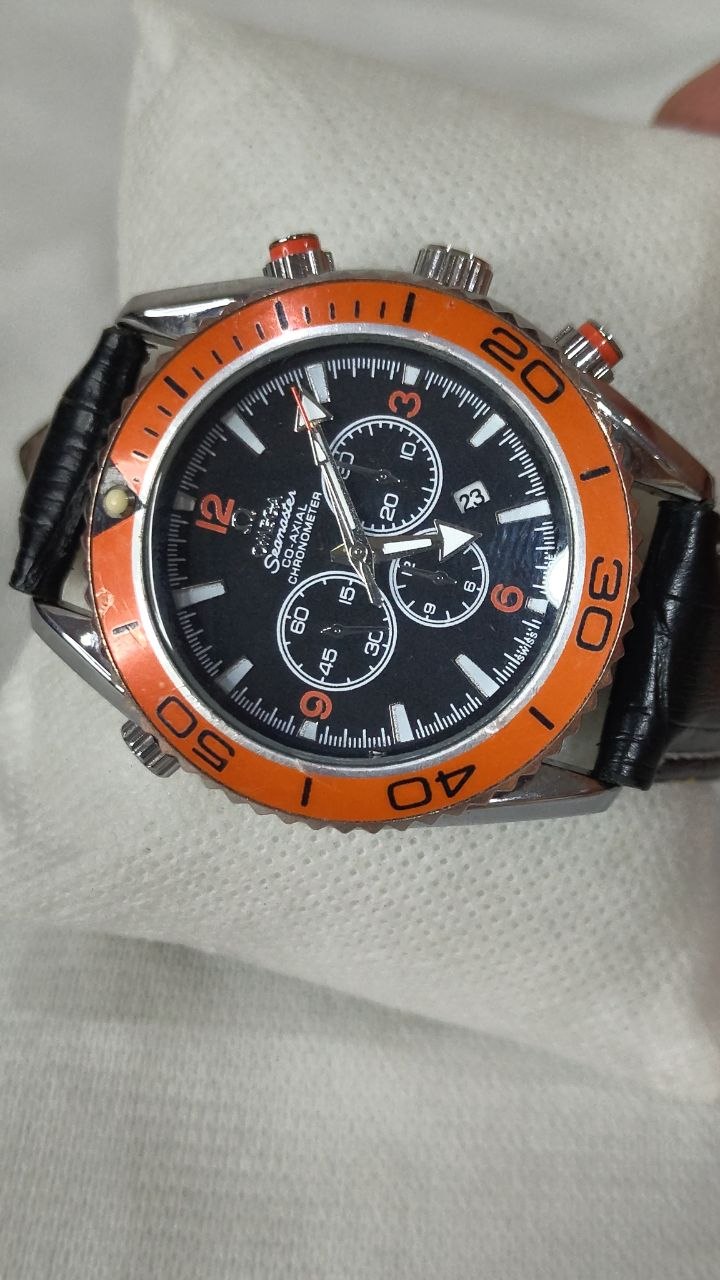 Montre Omega quartz