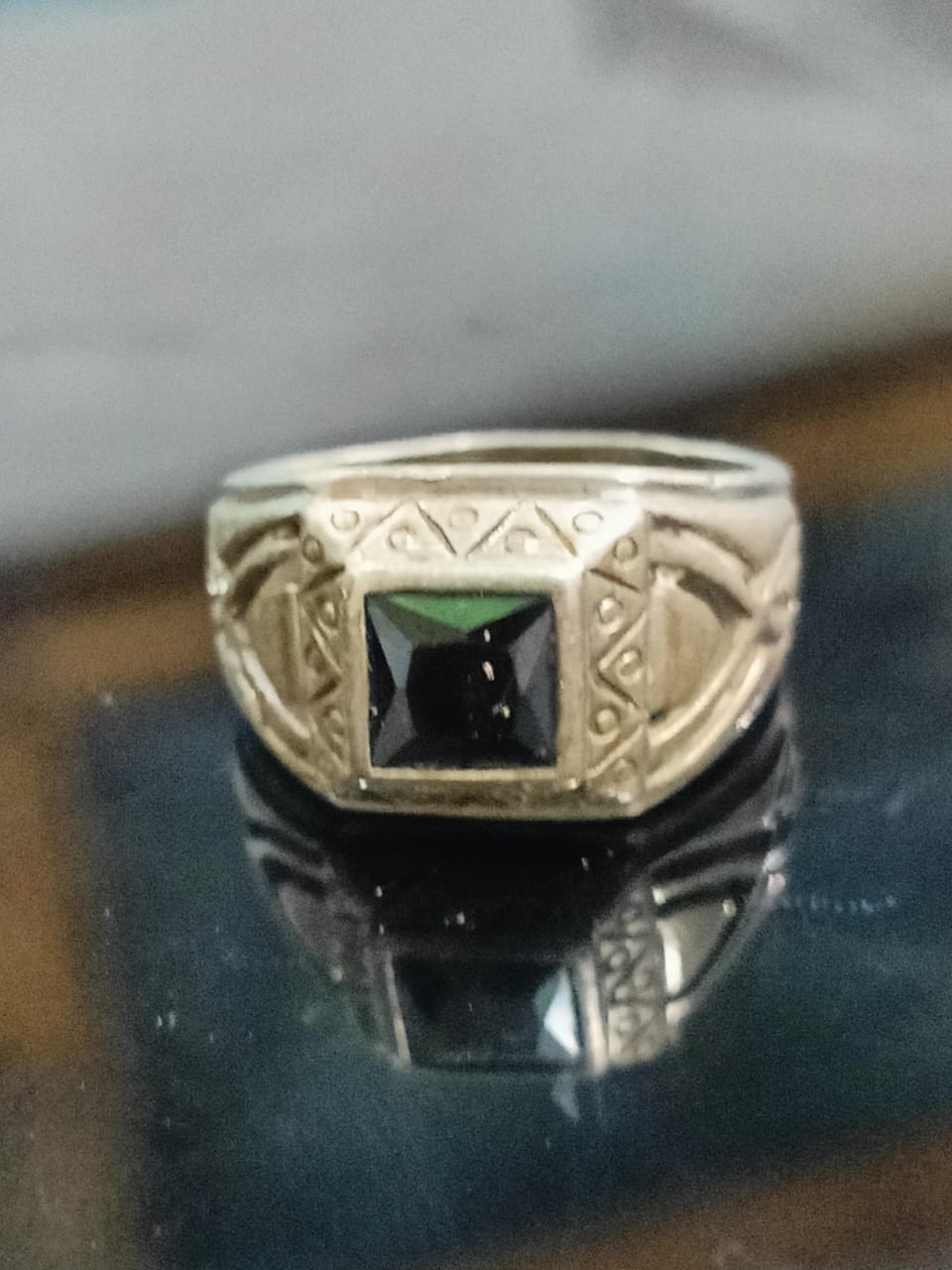 خاتم فضة بحجر طبيعي