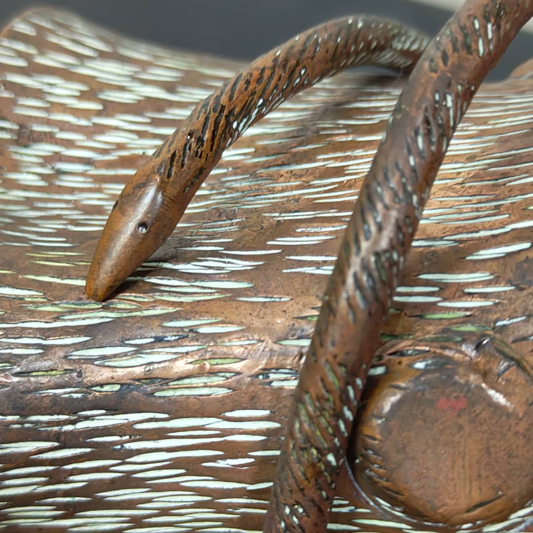 Ancien pogoire en bronze rare 
13/10cm