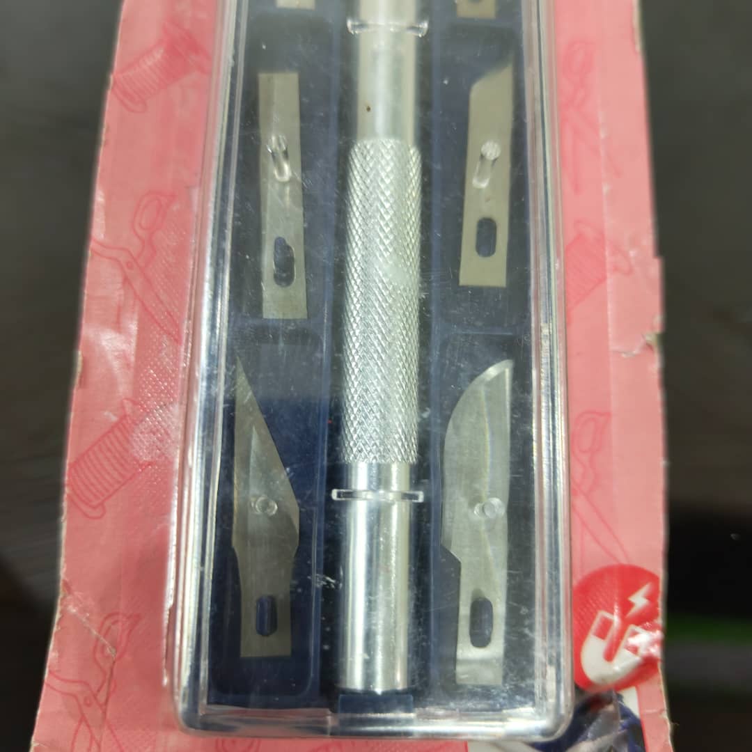 أداة تقطيع جديدة
طول 21cm
