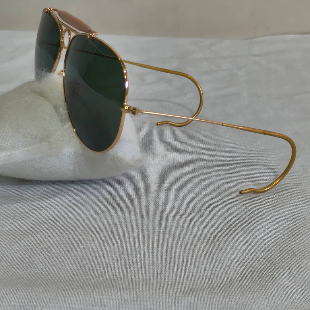 Lunette ray ben rb original 
58
Prix 22000