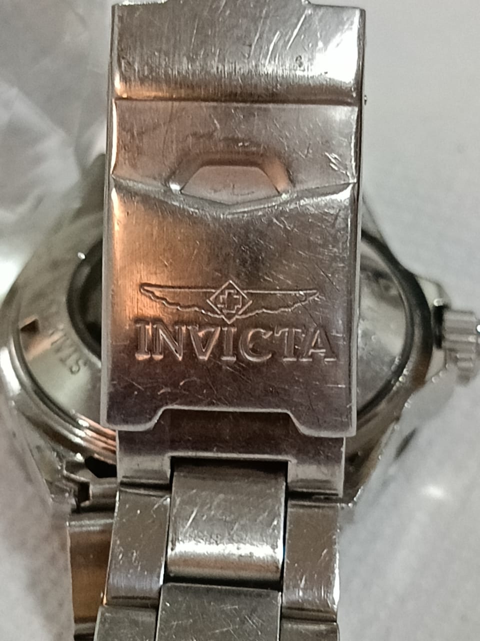 Montre invicta automatique