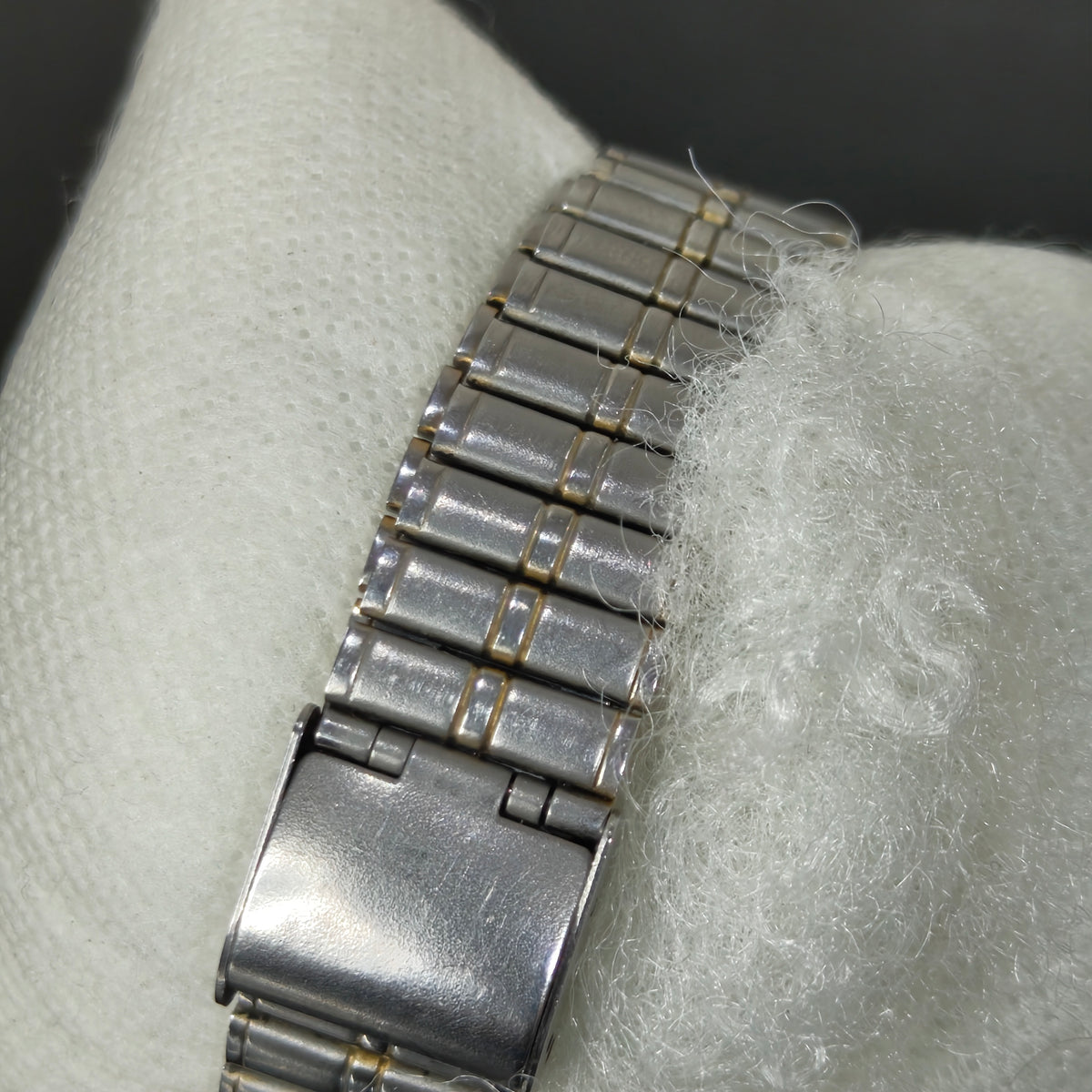 Montre alfajr quartz original 
40mm
Prix 11000