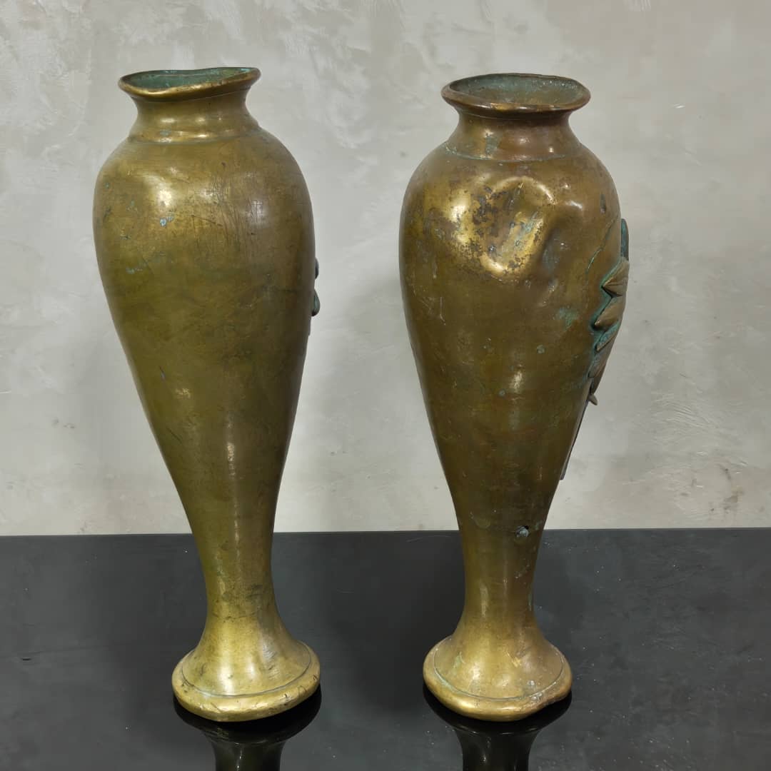 Paires vase en bronze rare 
26cm