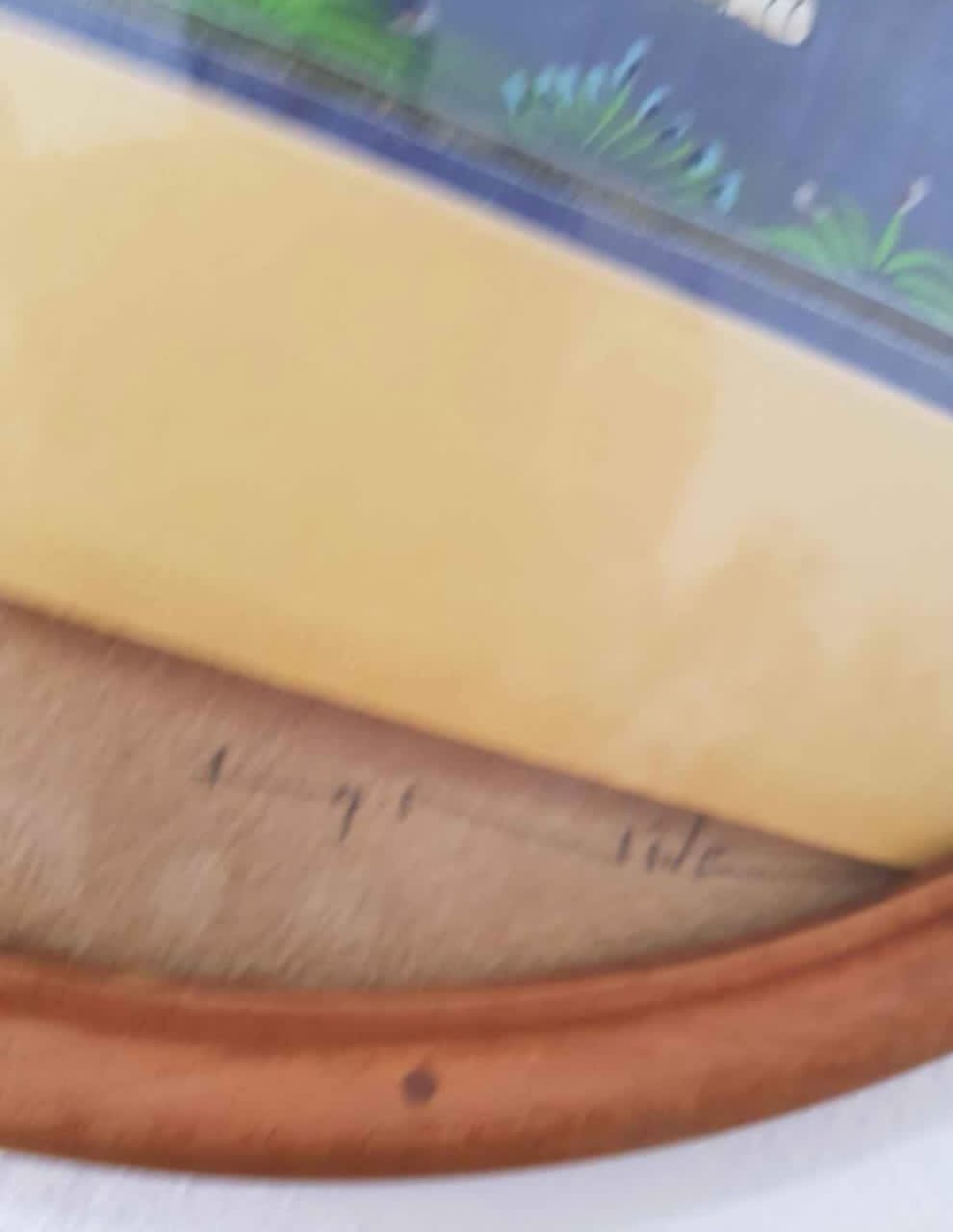تحفة اصلية قطرها 24cm