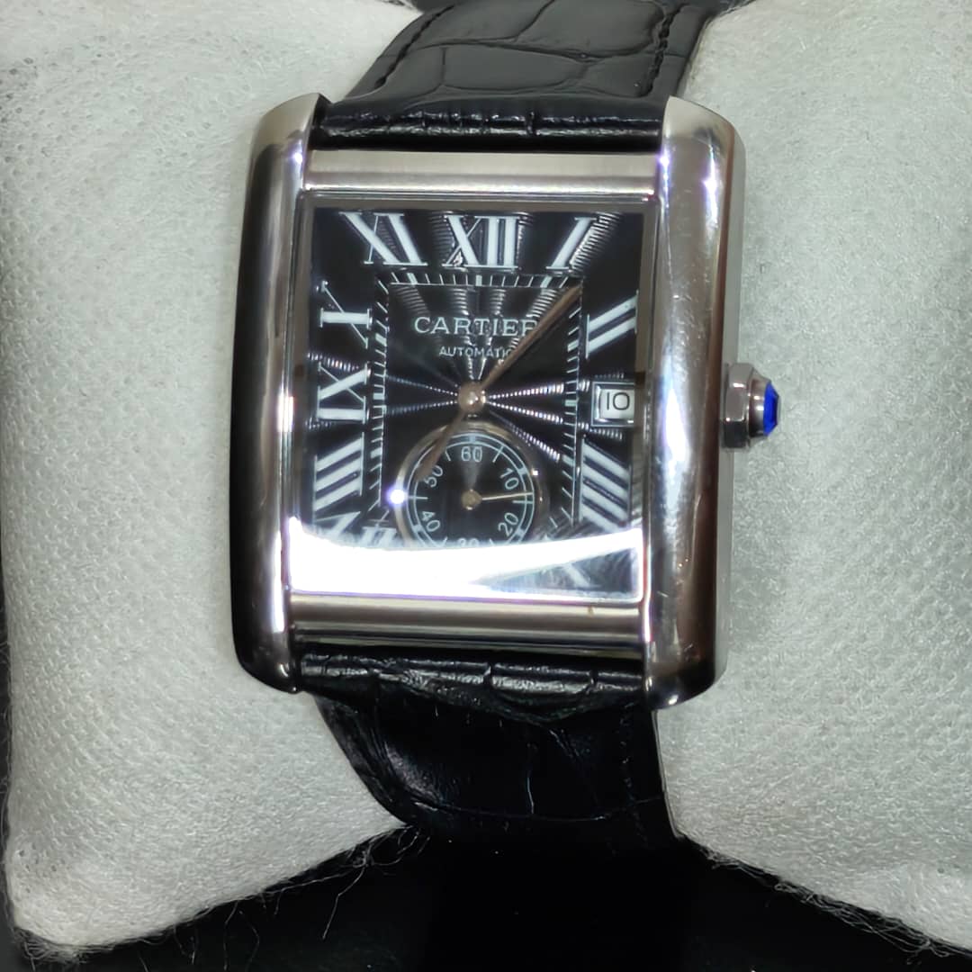 Montre cartier automatique super 
40mm
Prix 38000