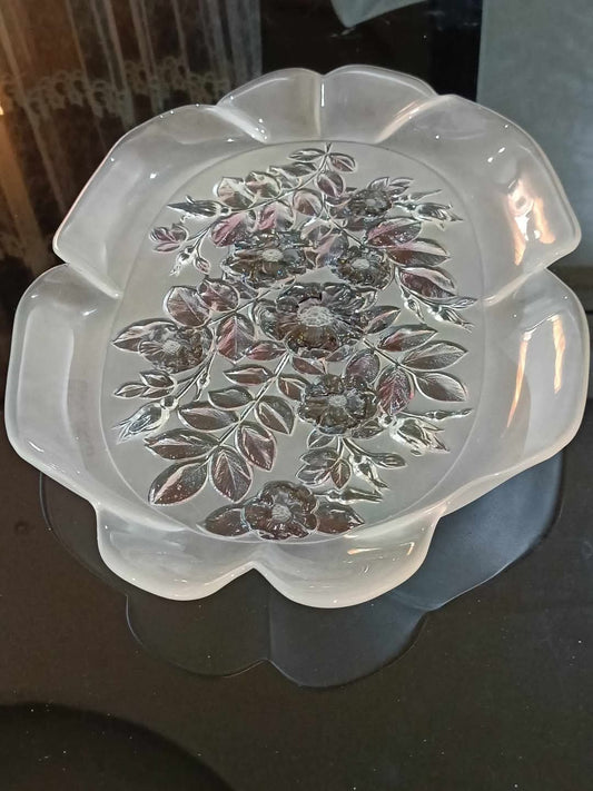 طبق من زجاج كرستال مزخرف
30cm/25cm