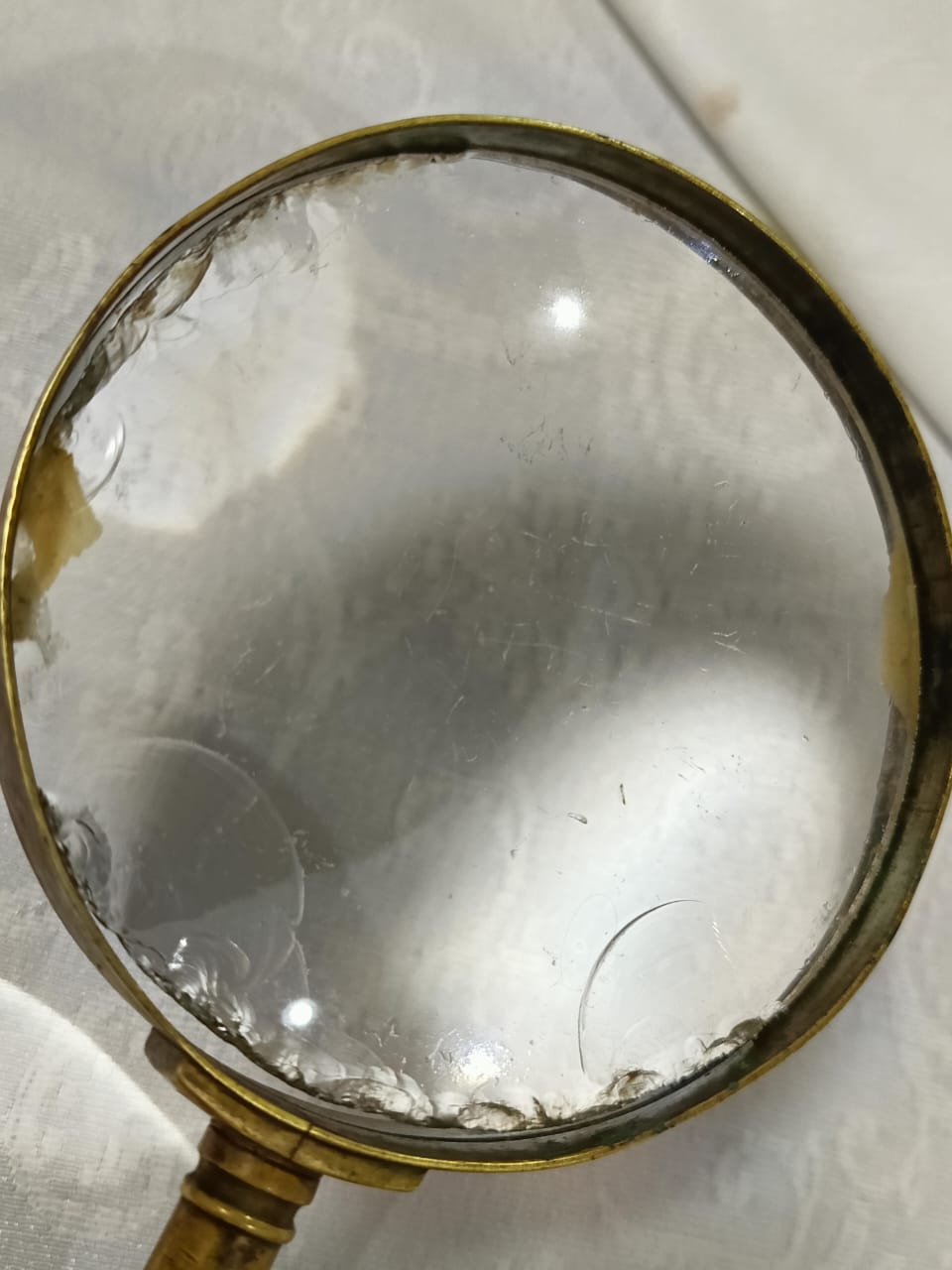 Loupe ancien cuivre 
خدوش في العدسة 22cm/10cm